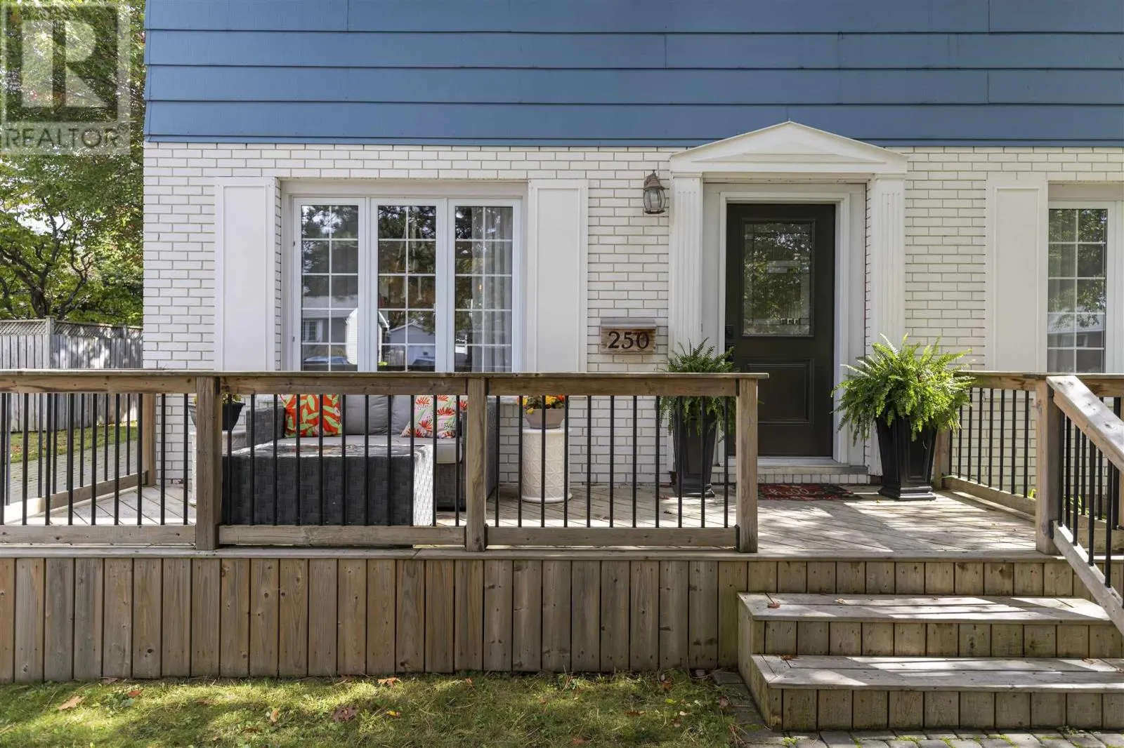 250 Carlbert ST