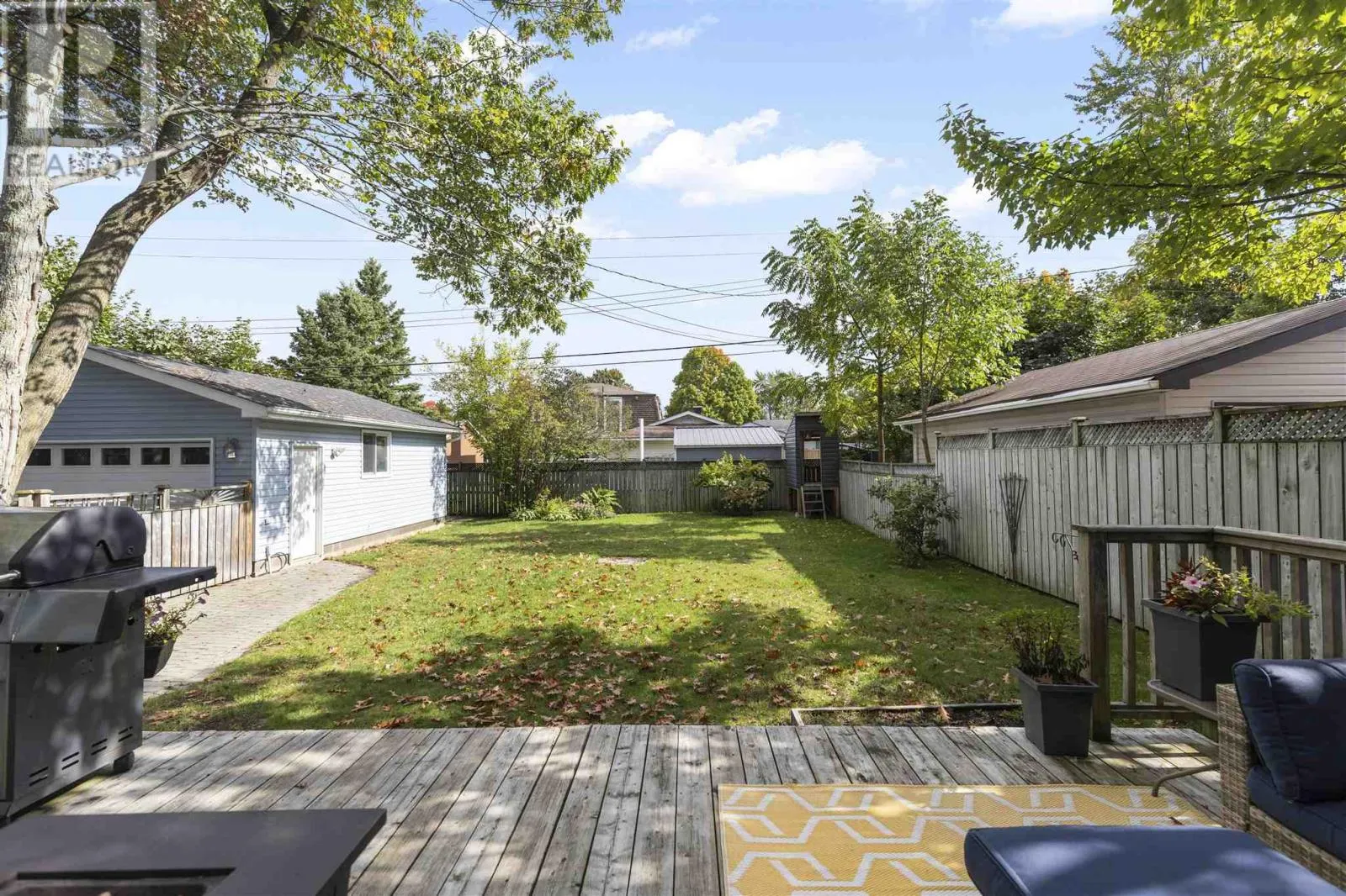 250 Carlbert ST