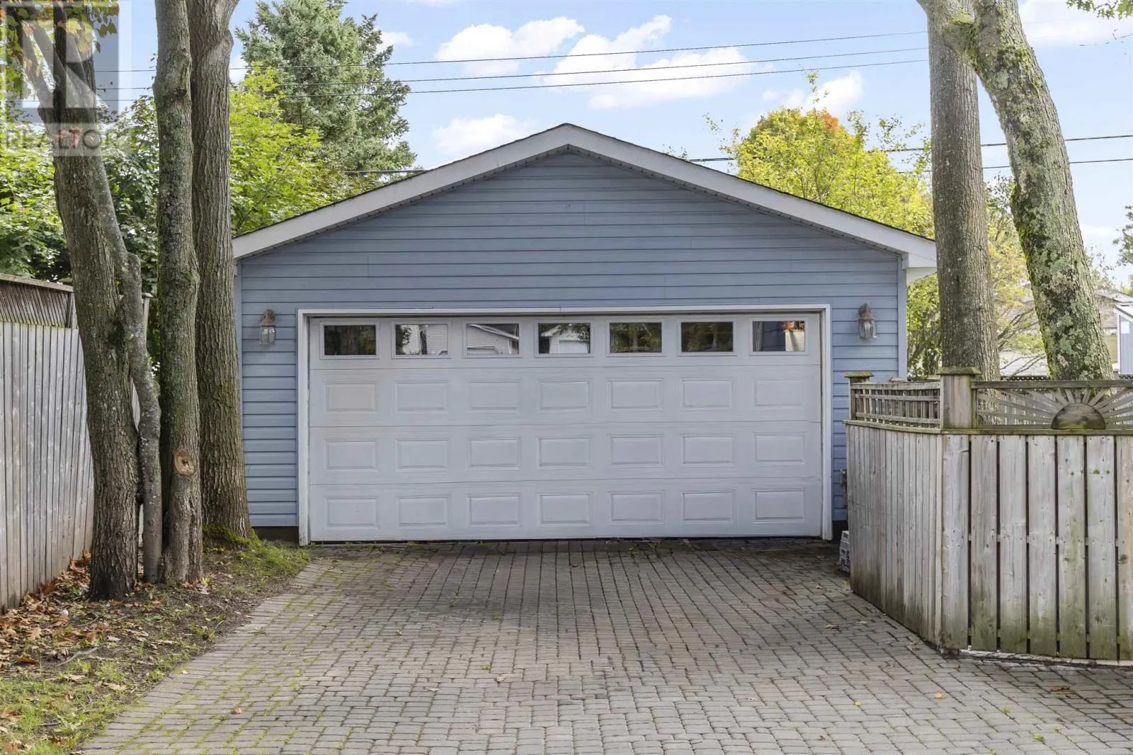 250 Carlbert ST