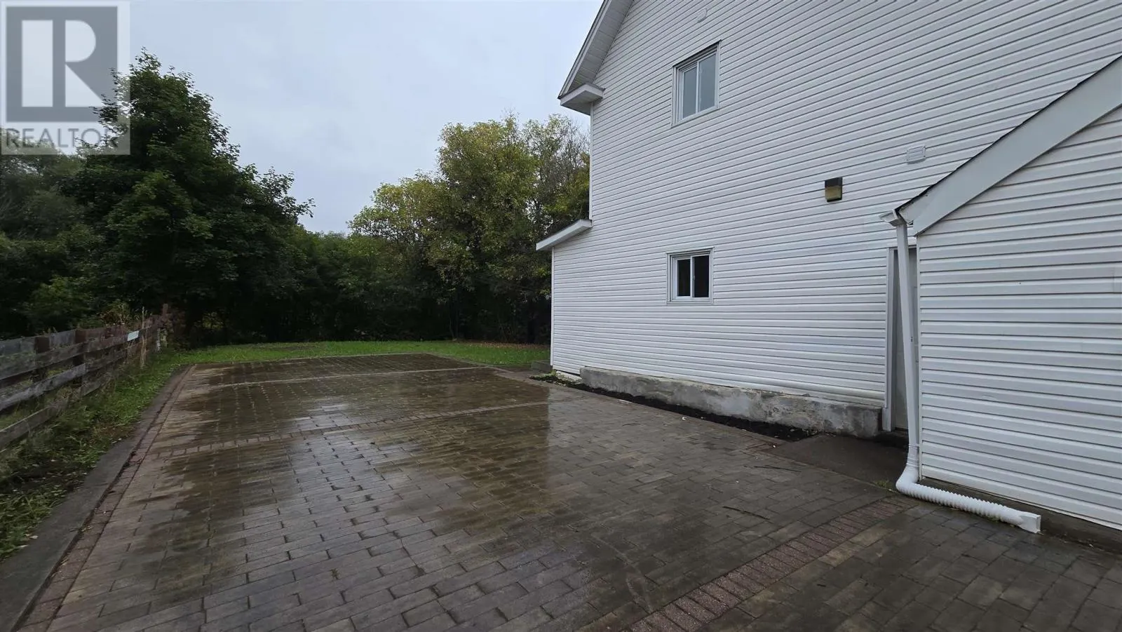 42 Knox AVE