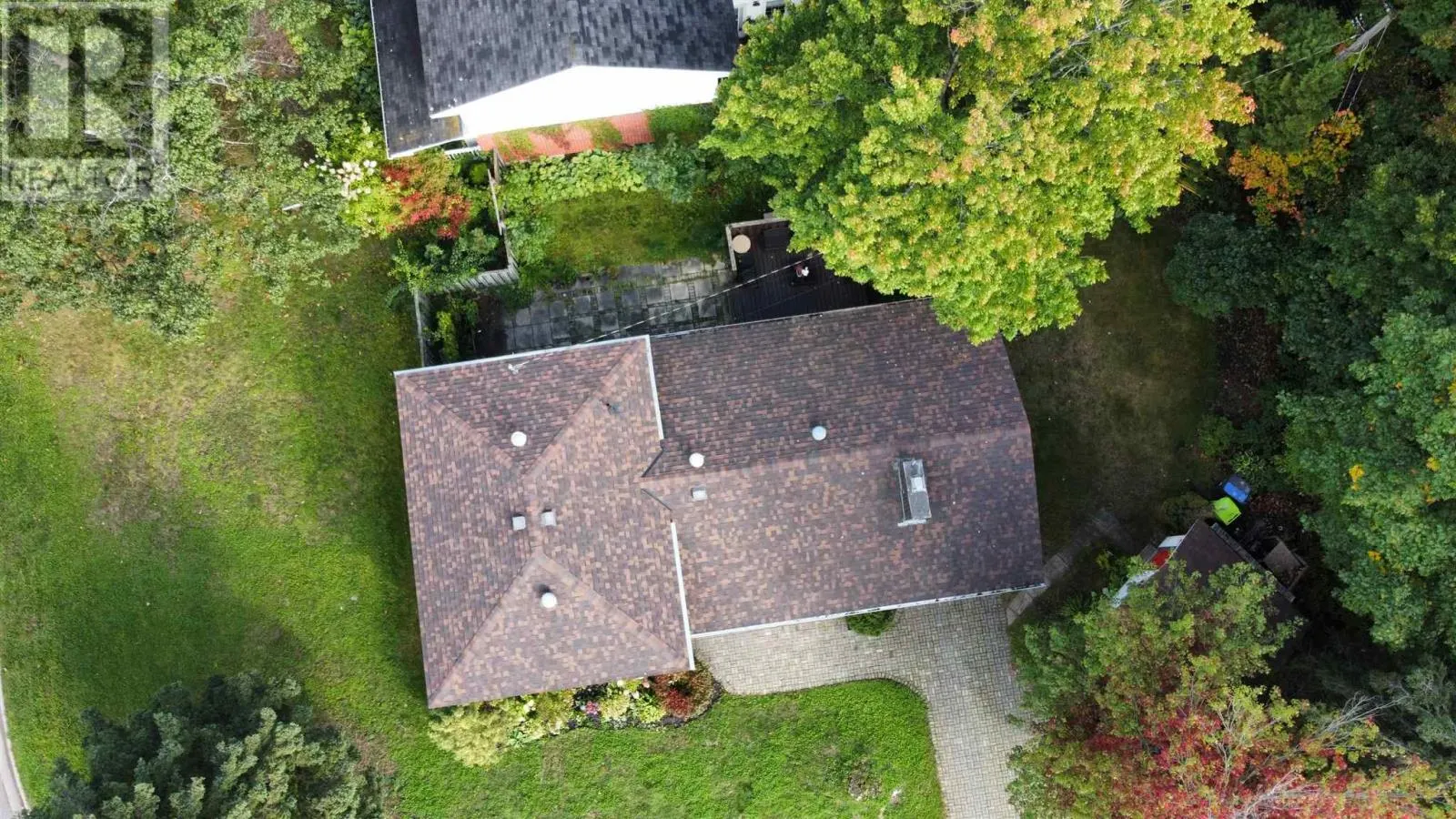118 Plaintree DR