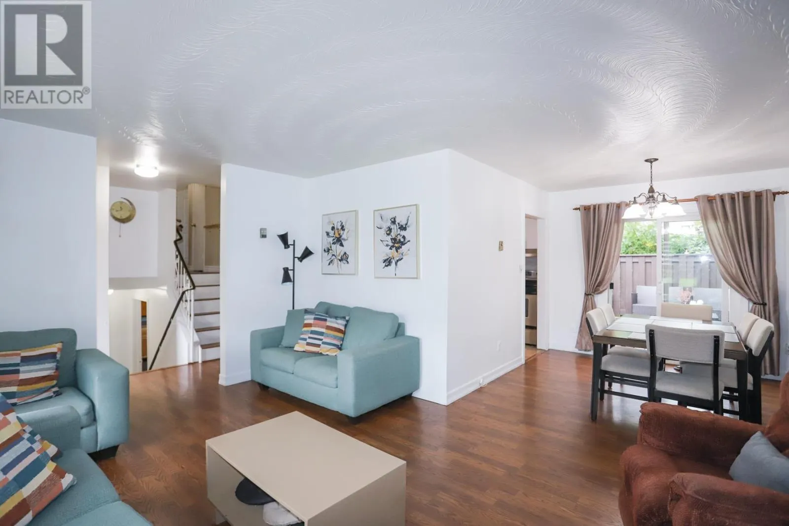 118 Plaintree DR