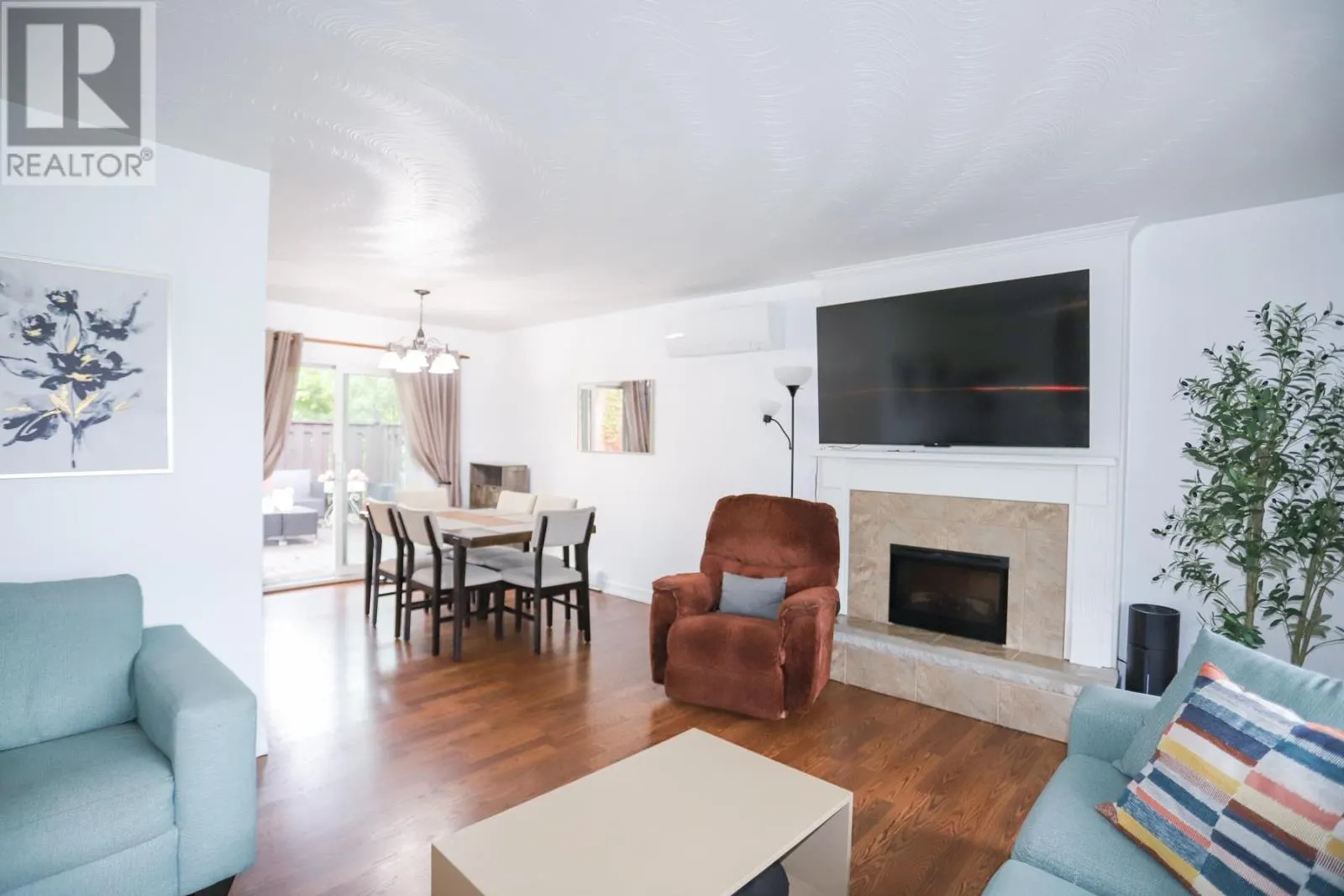 118 Plaintree DR