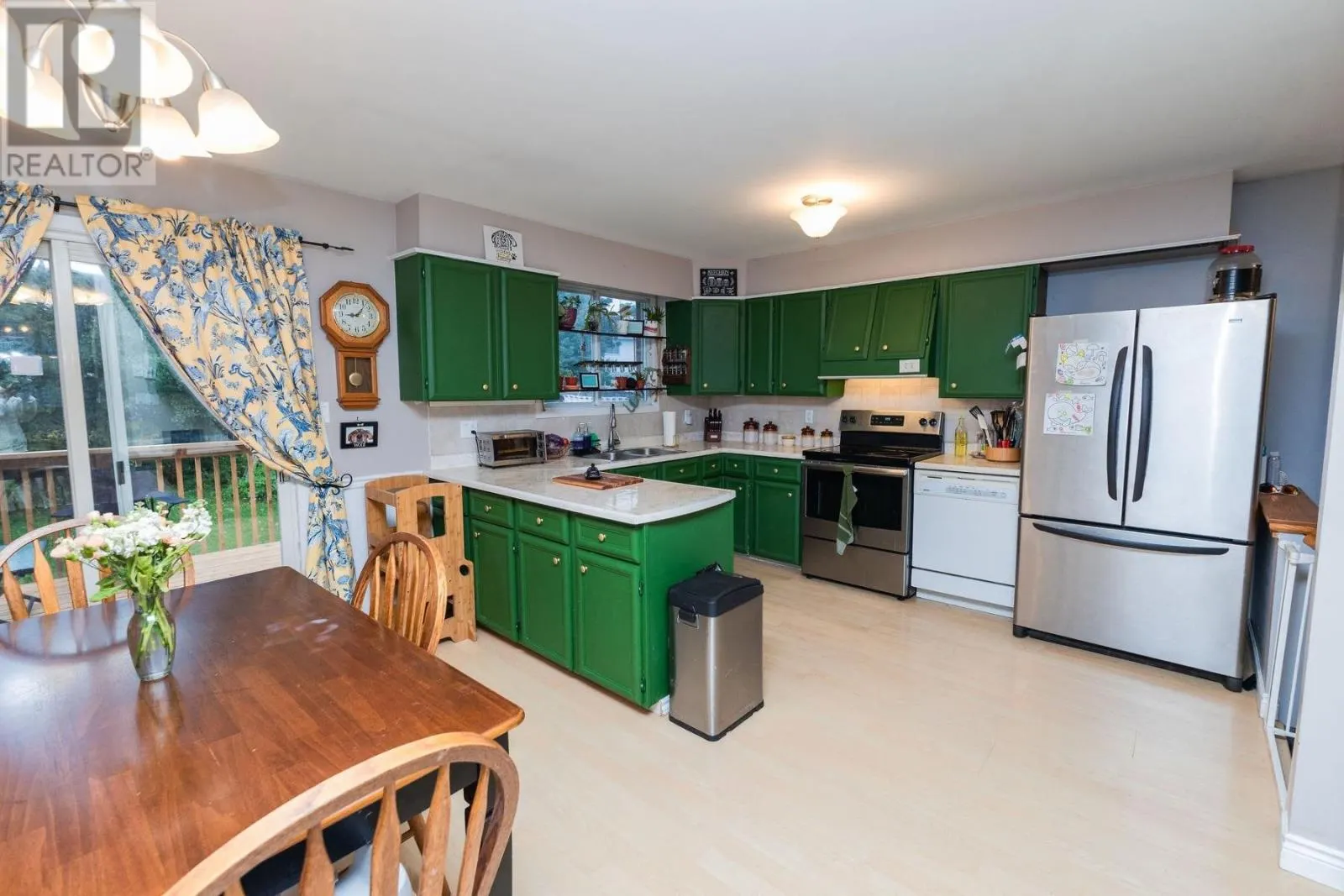 30 Sutton PL