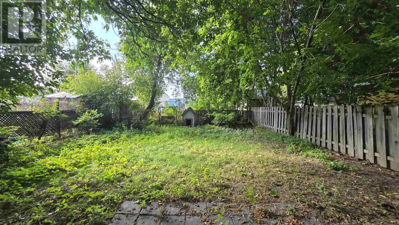 39 Grosvenor AVE