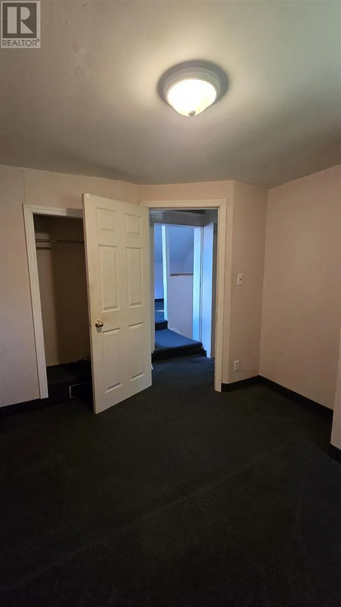 39 Grosvenor AVE