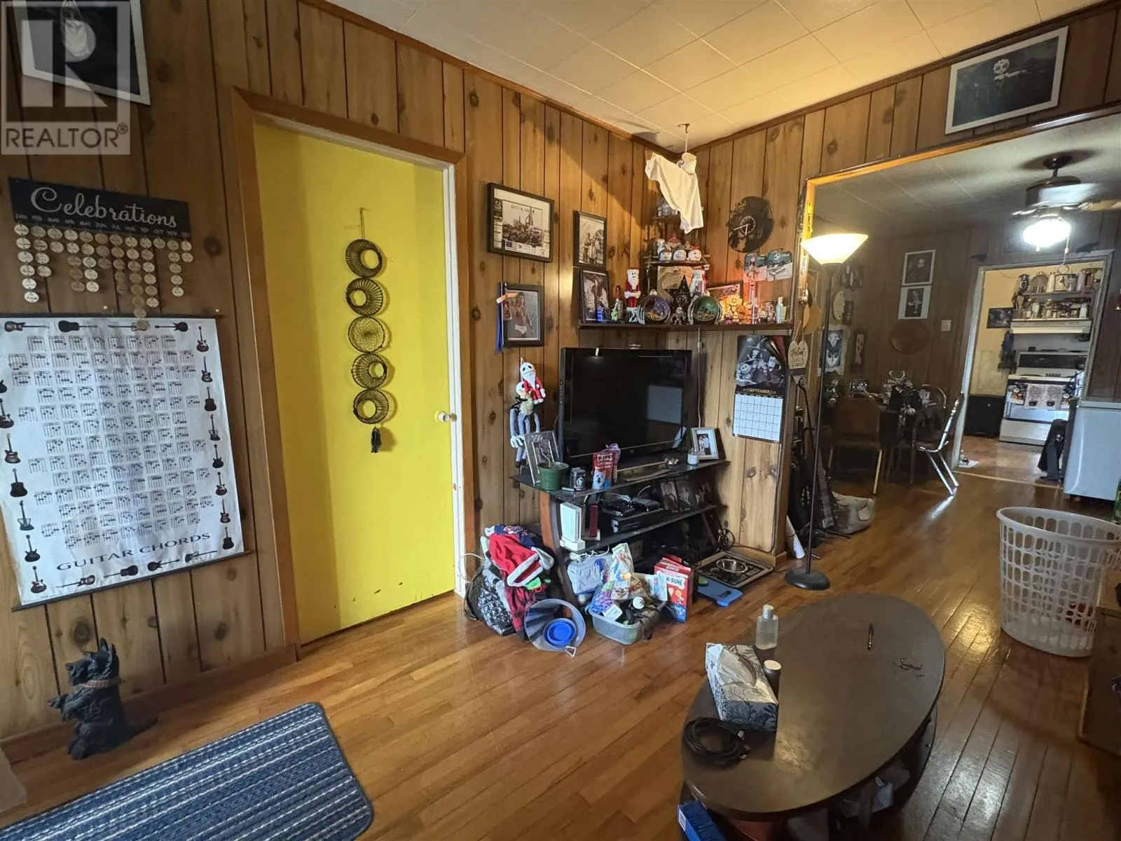 8 Stevens ST