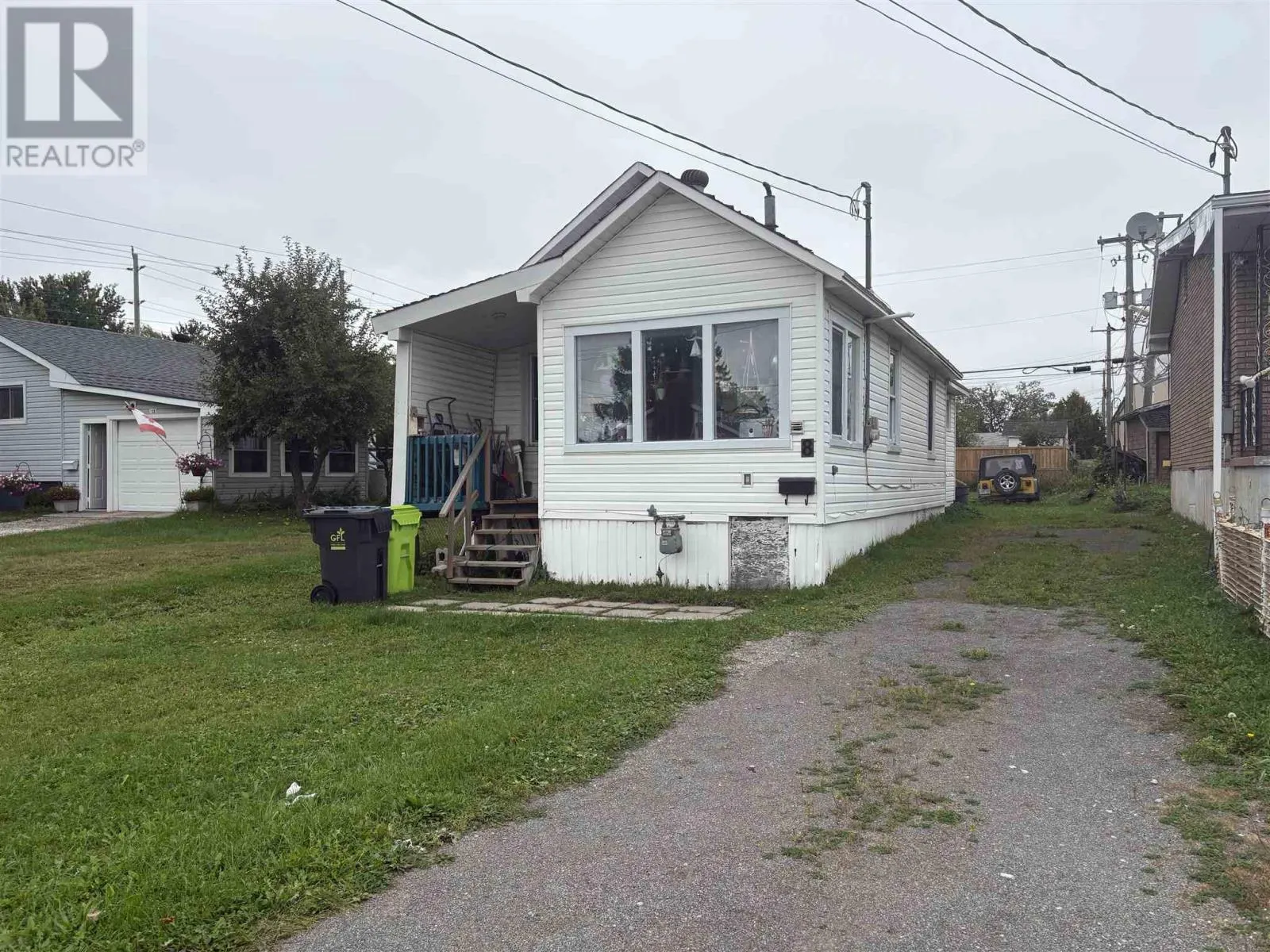 8 Stevens ST