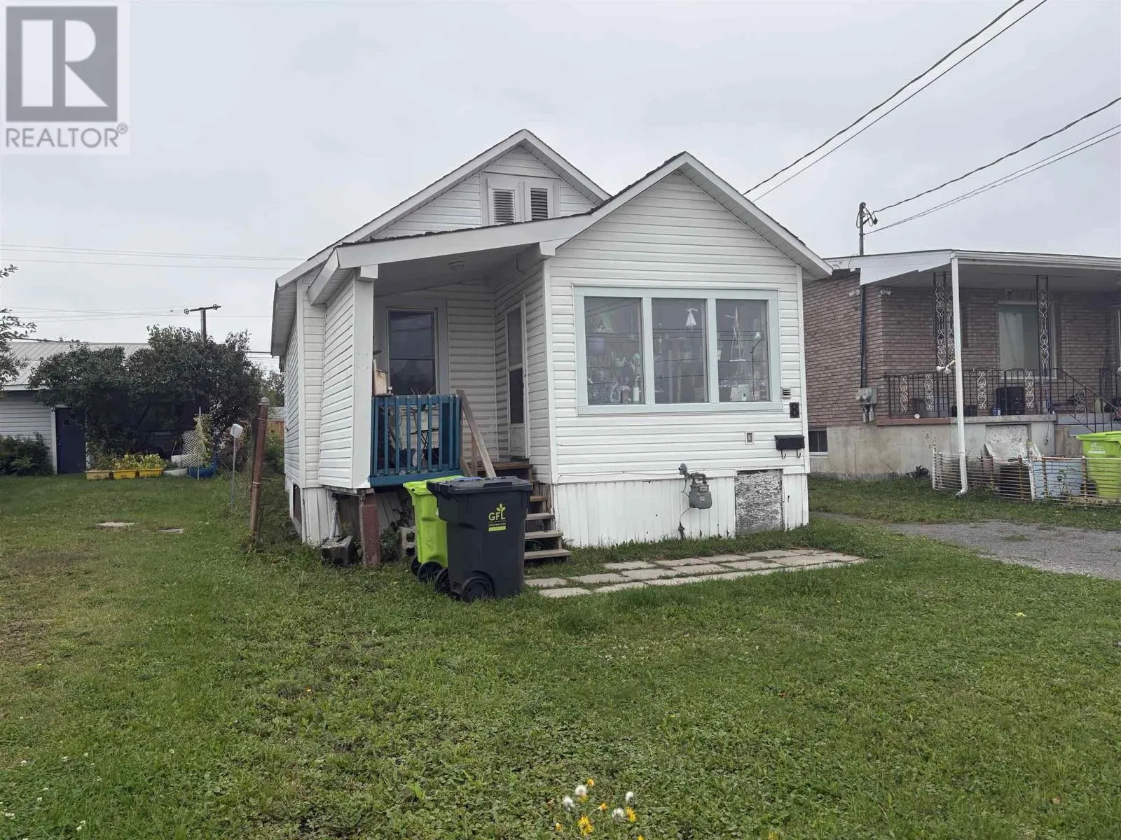 8 Stevens ST