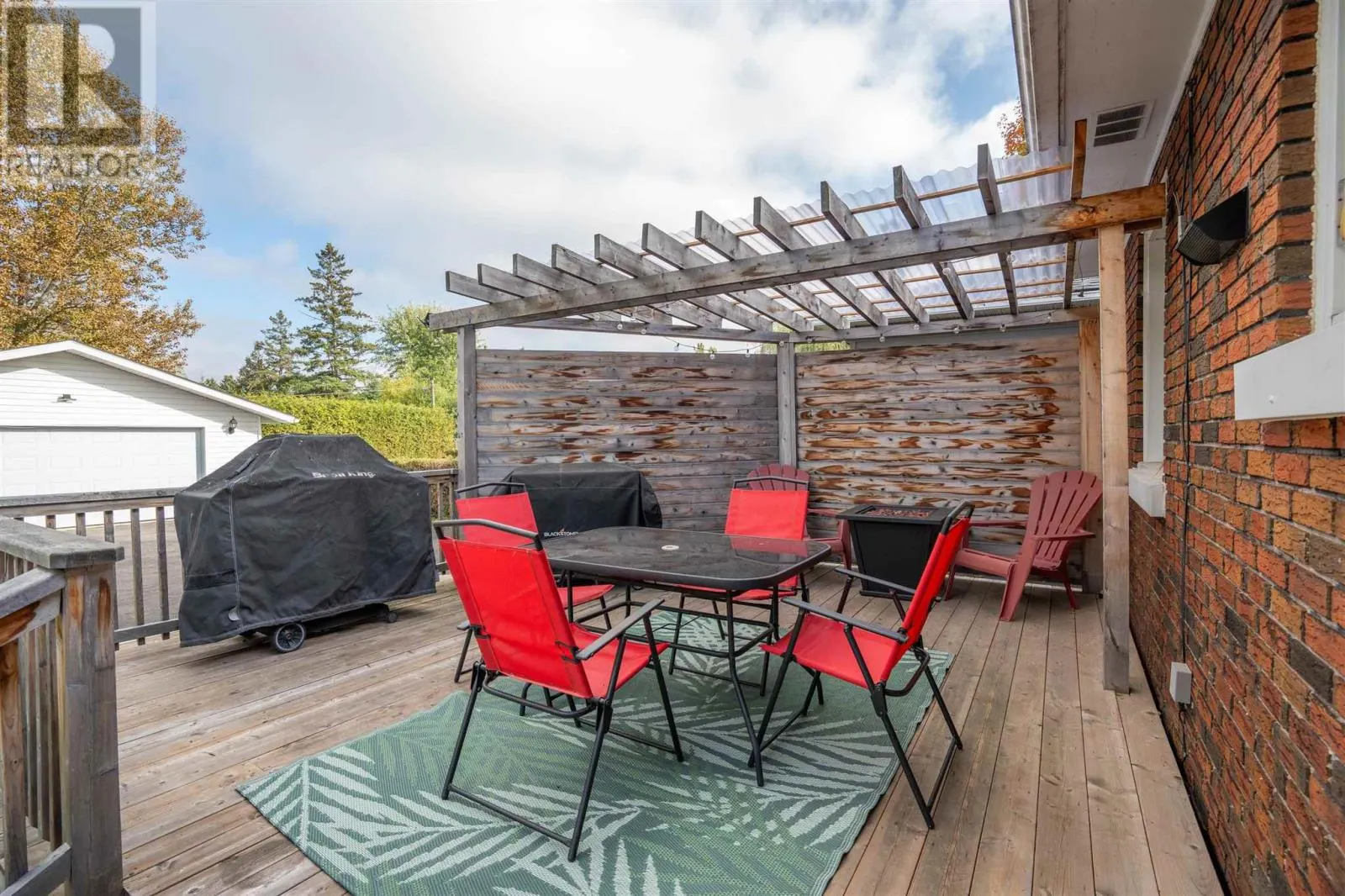 60 McCrea ST