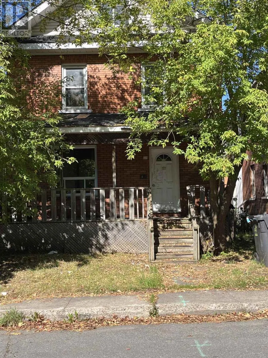 37 Hughes ST
