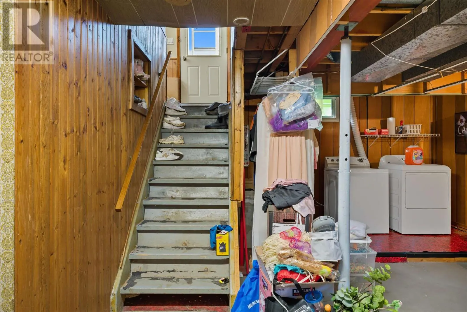 121 Williams ST