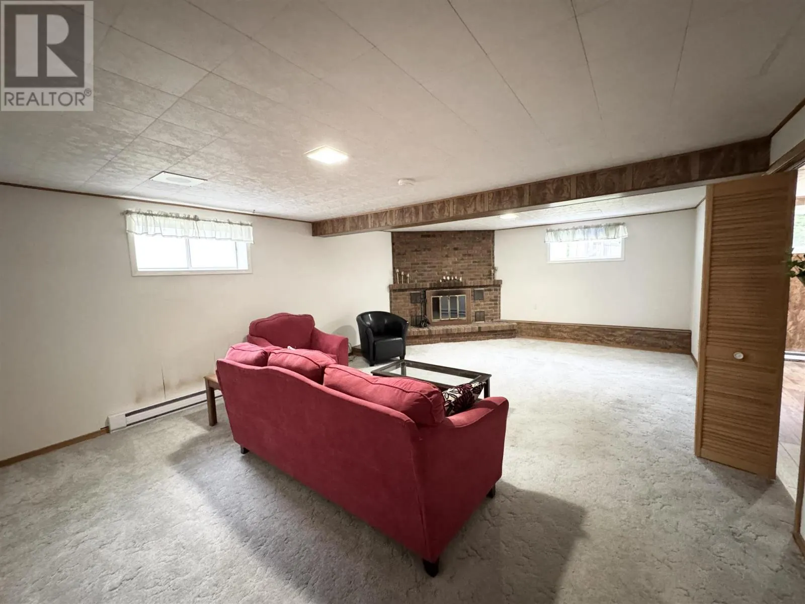 26 Minto ST
