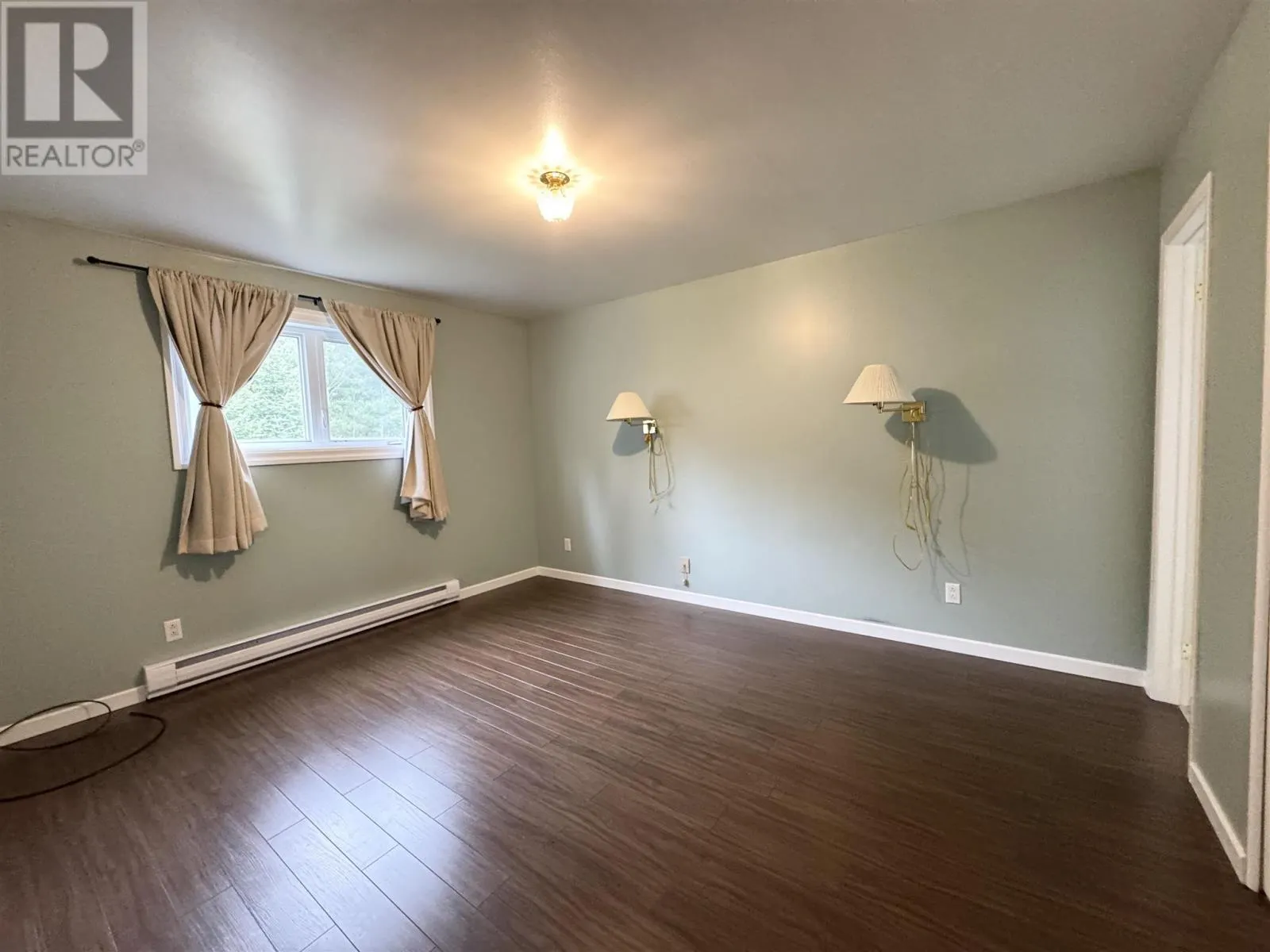 26 Minto ST