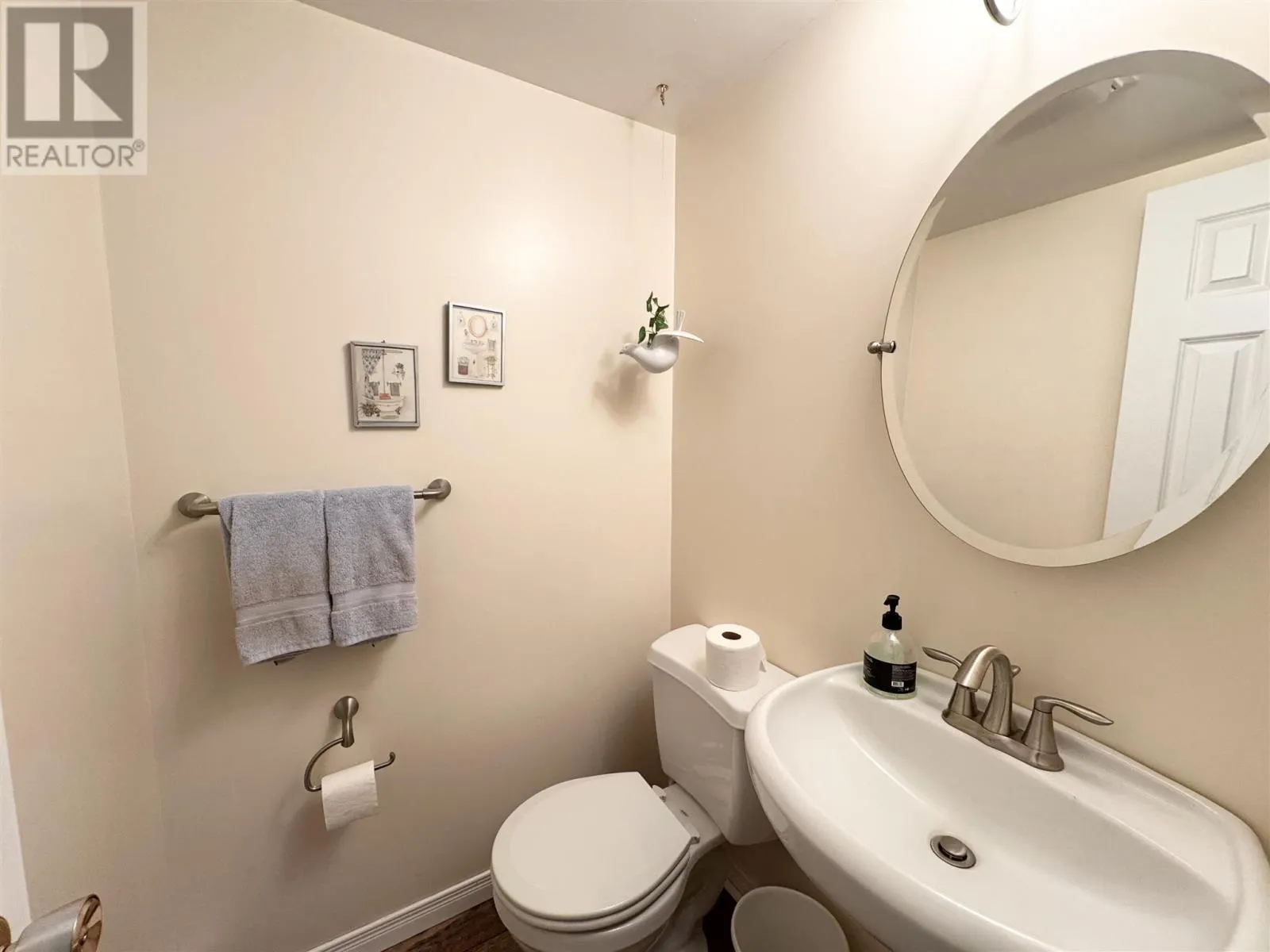 26 Minto ST