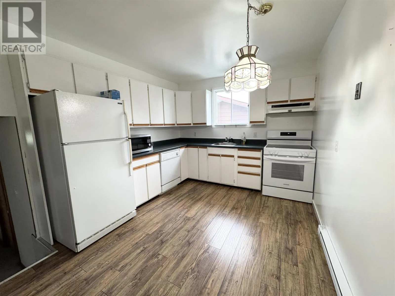 26 Minto ST