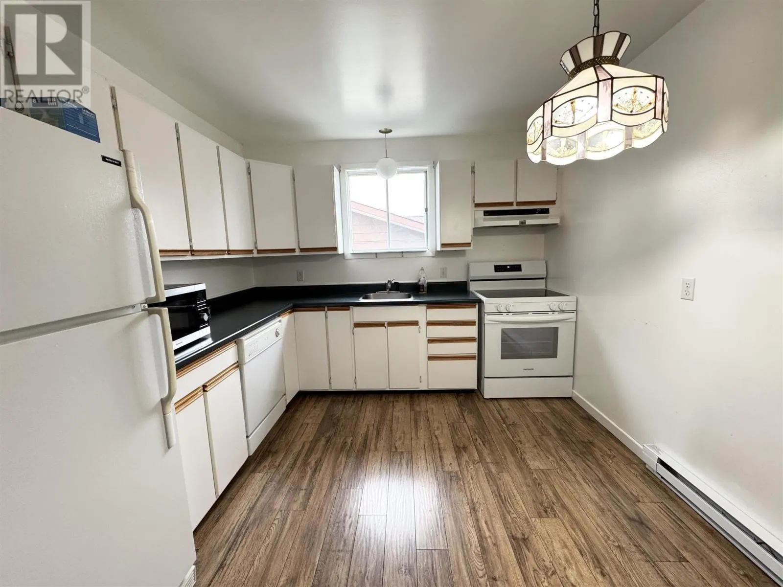 26 Minto ST