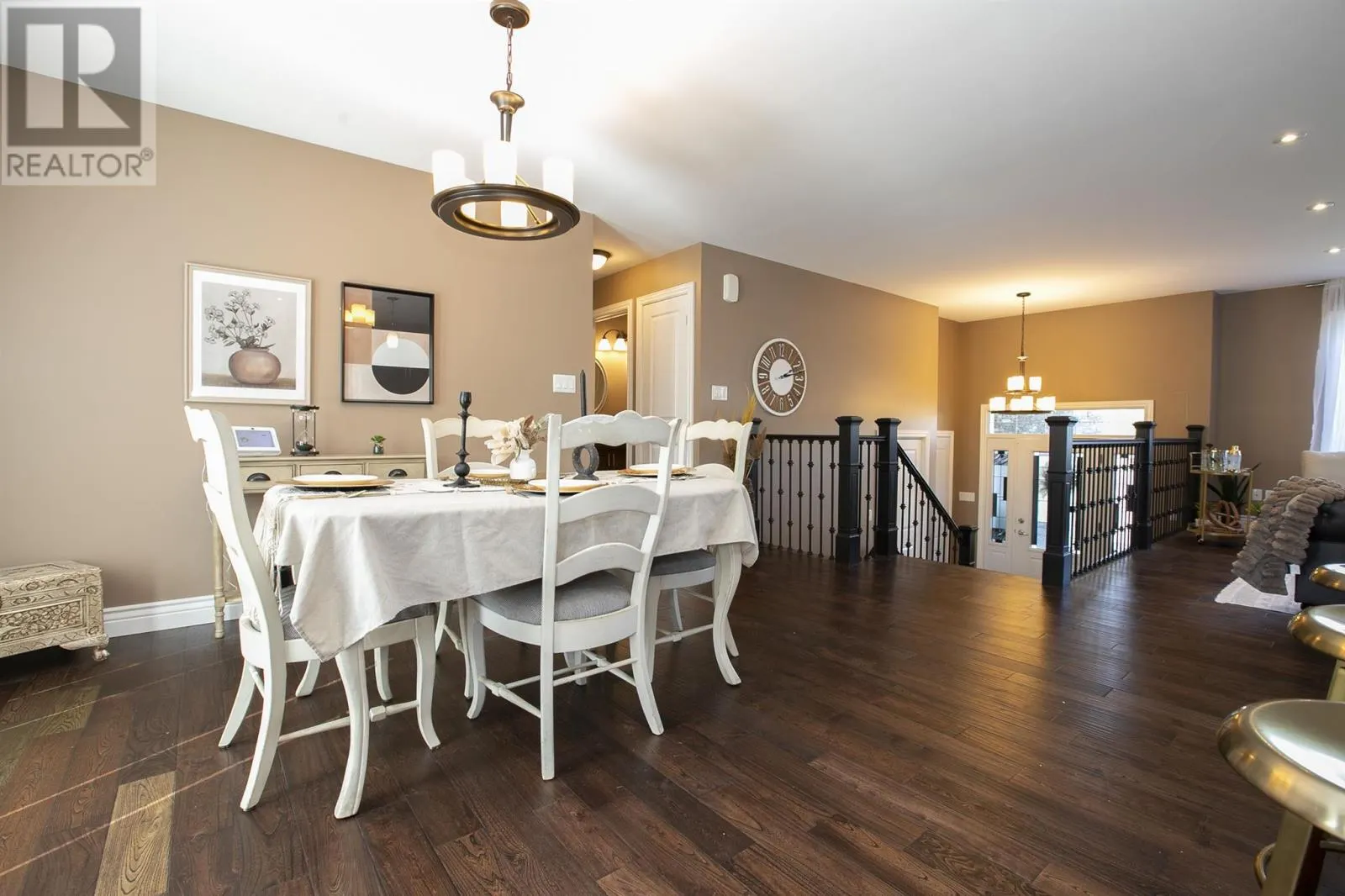 39 Saddle CRES