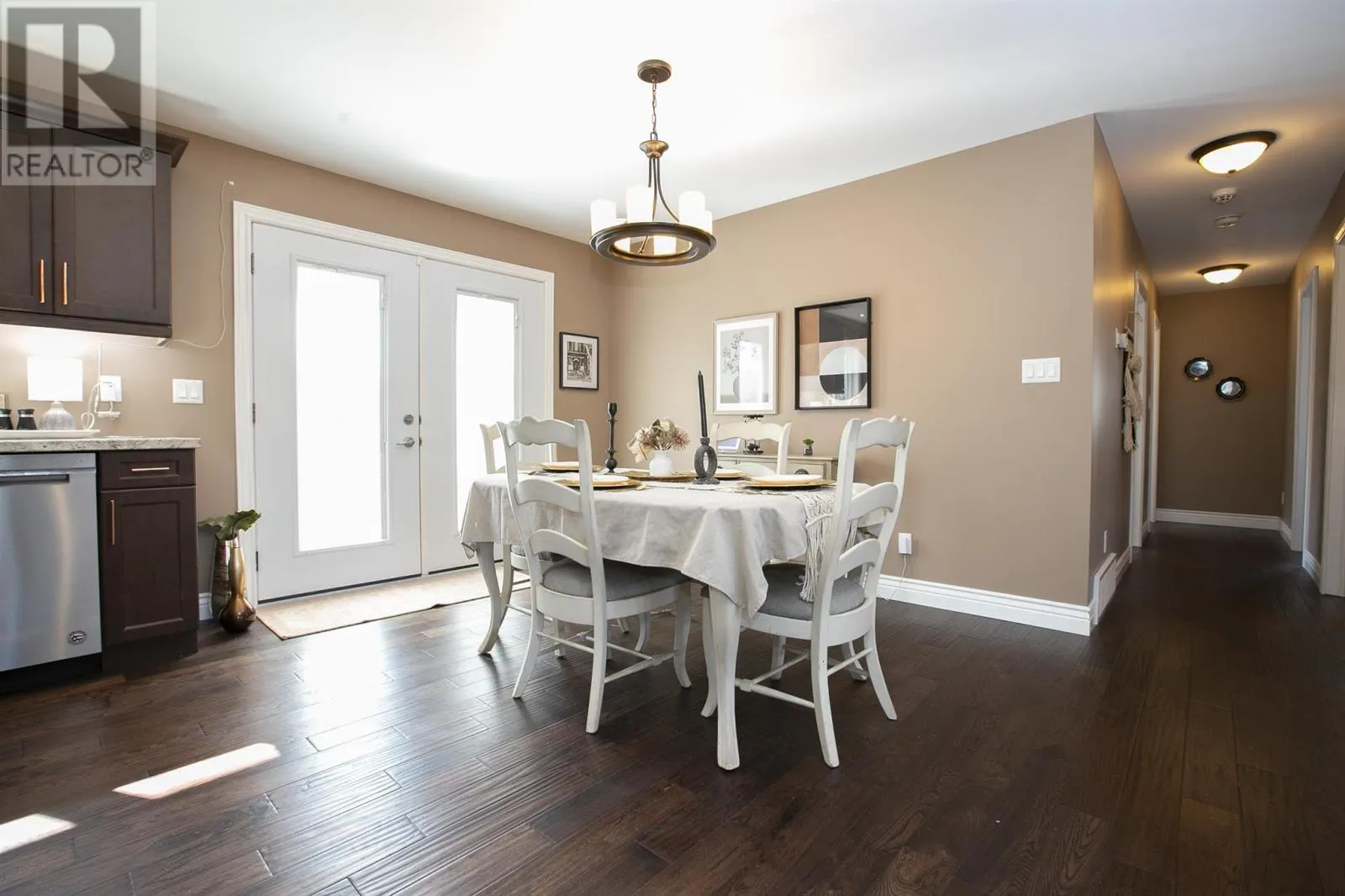 39 Saddle CRES