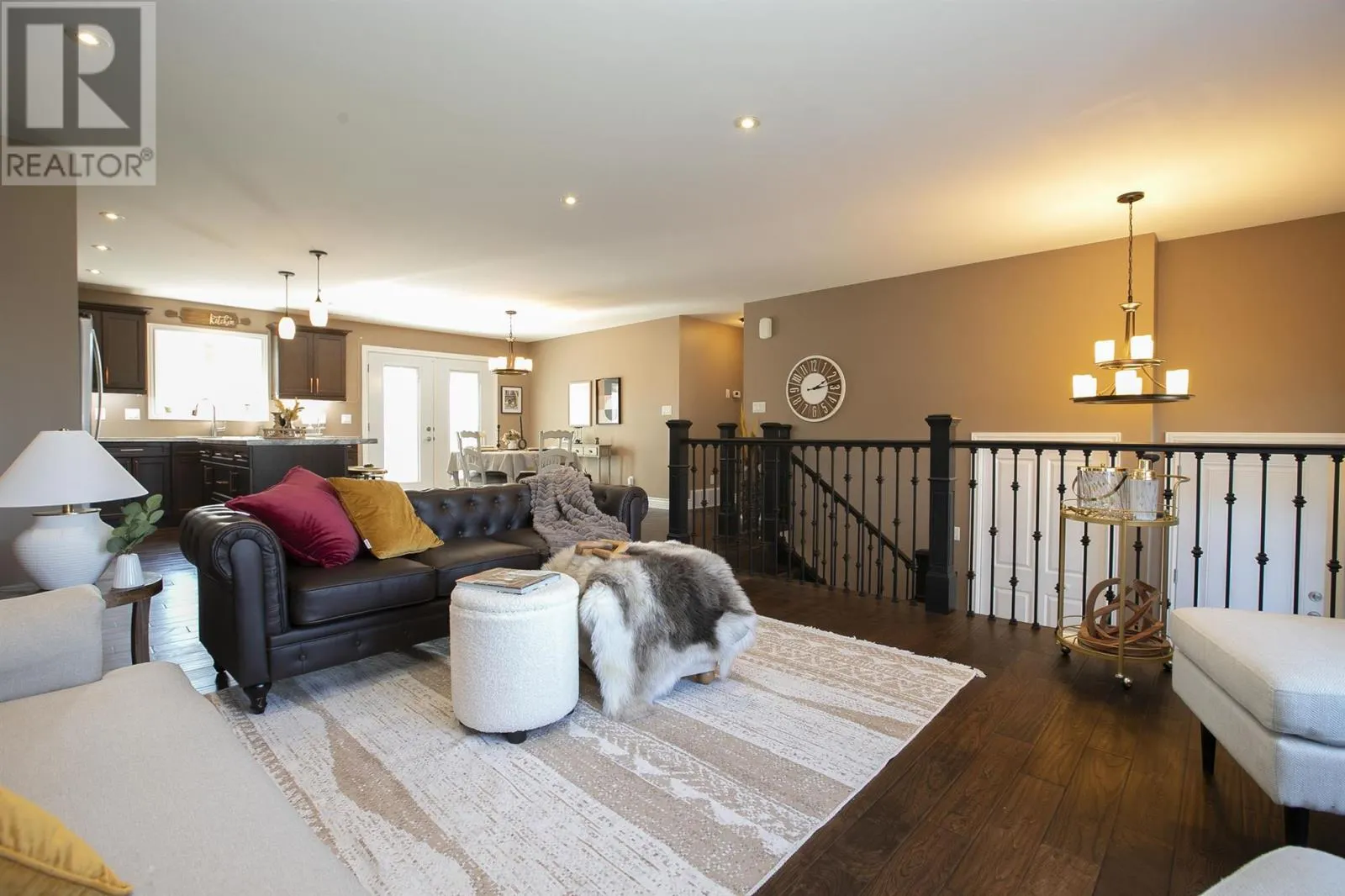 39 Saddle CRES