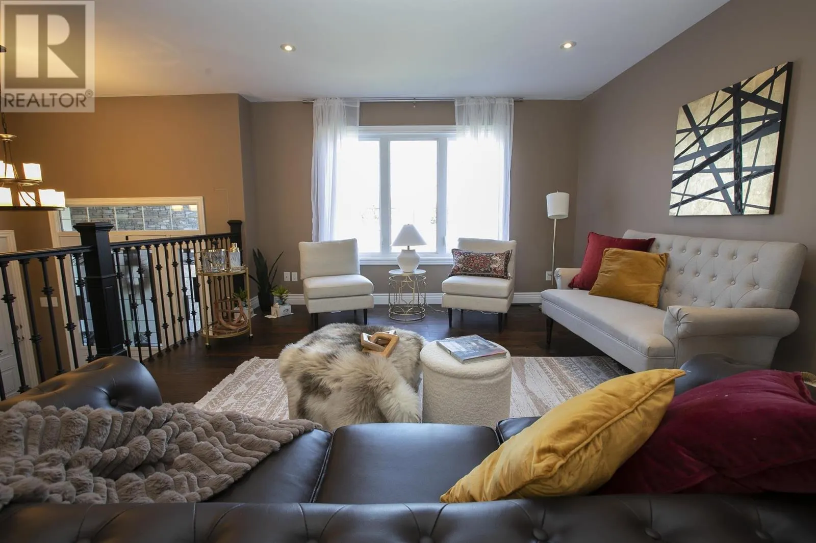 39 Saddle CRES