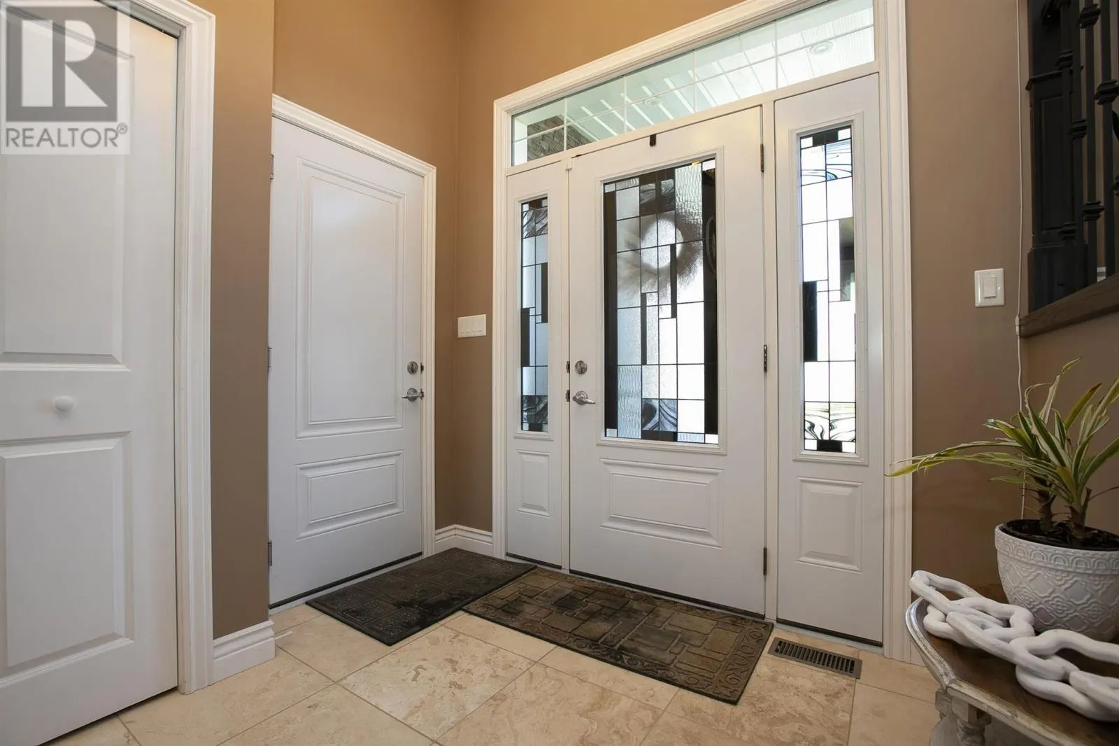 39 Saddle CRES