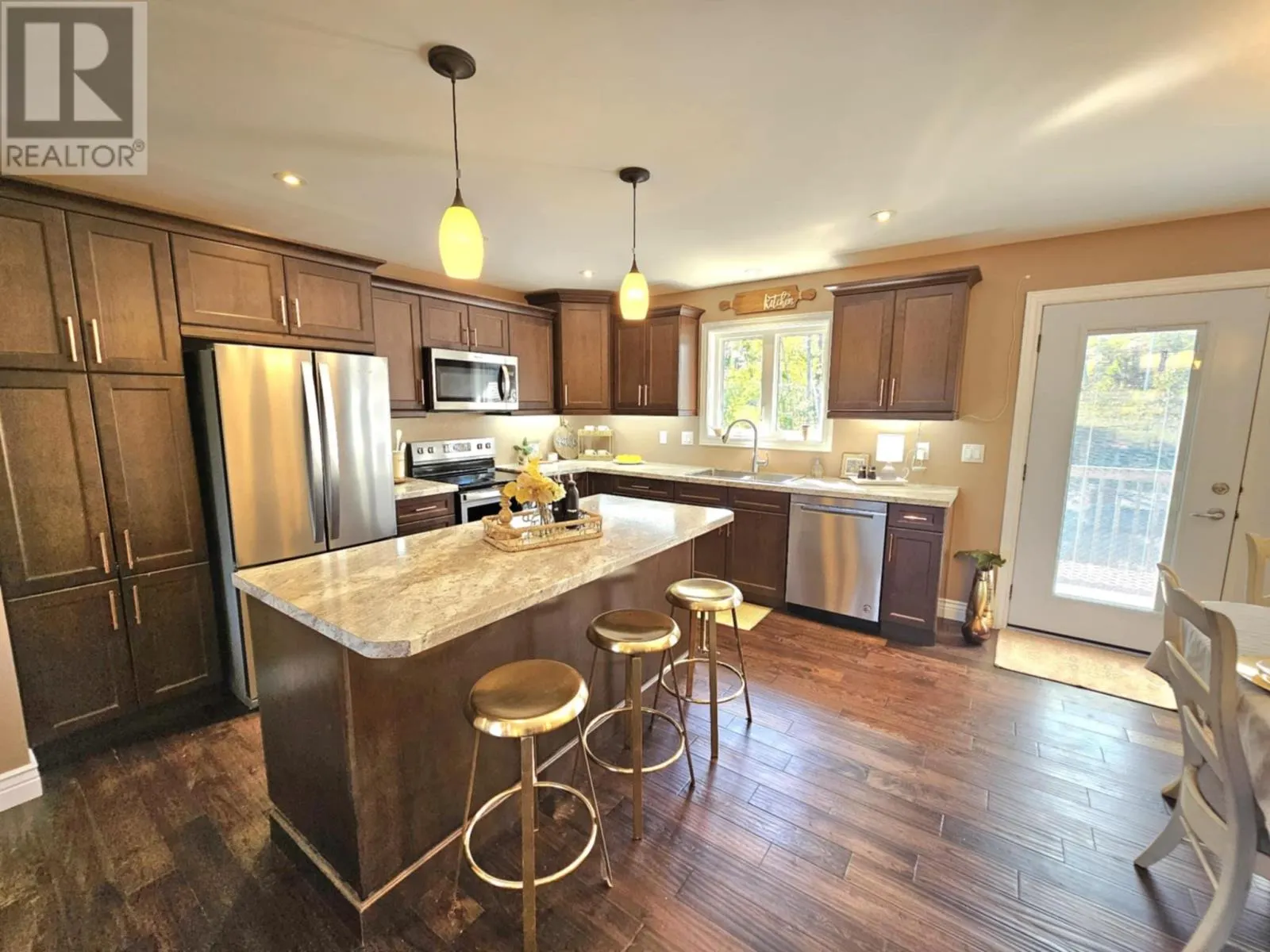 39 Saddle CRES