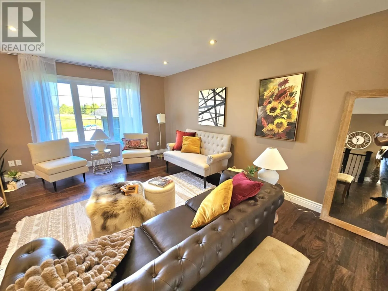 39 Saddle CRES