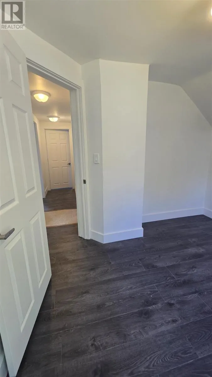 404 John ST
