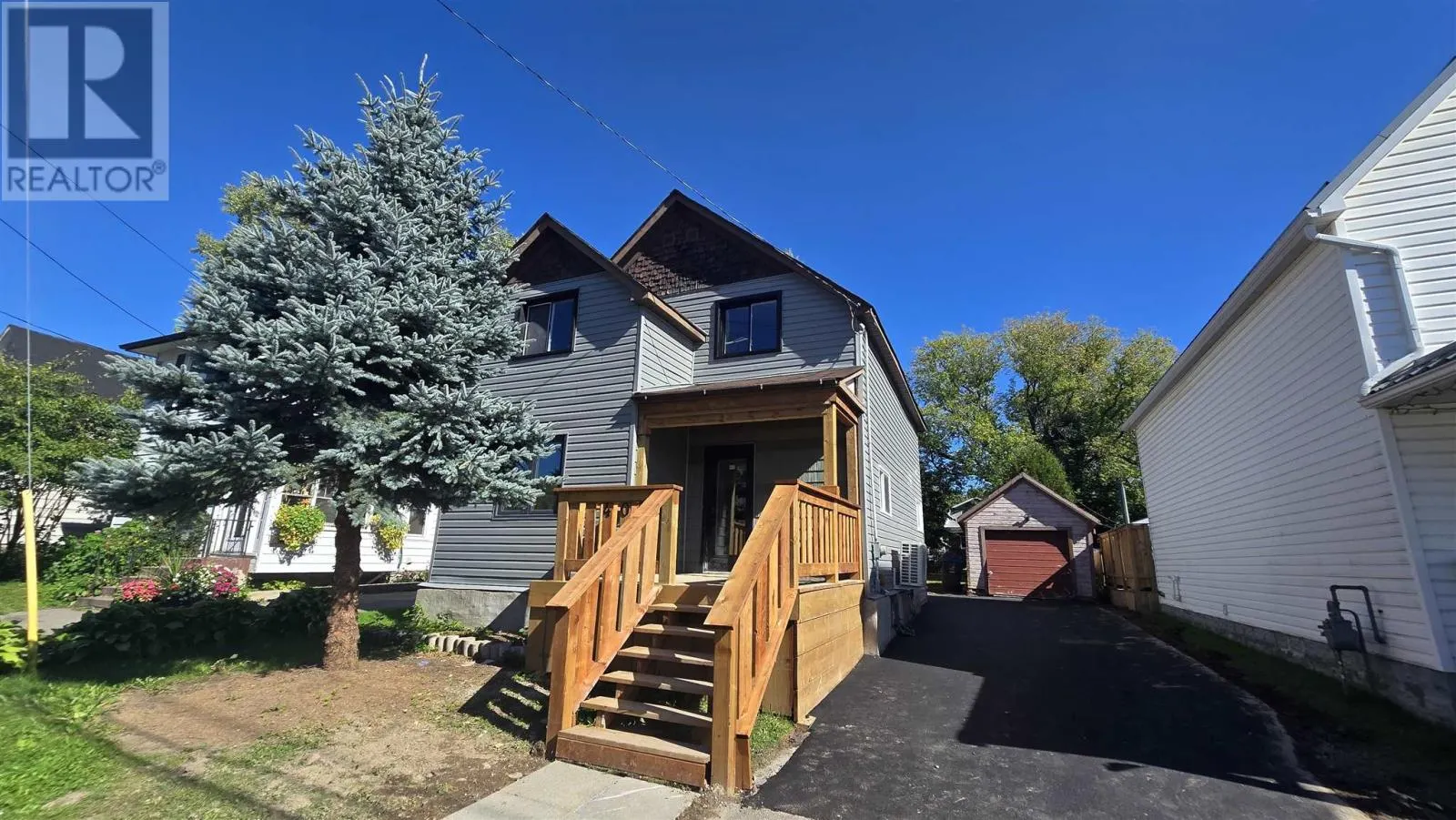404 John ST