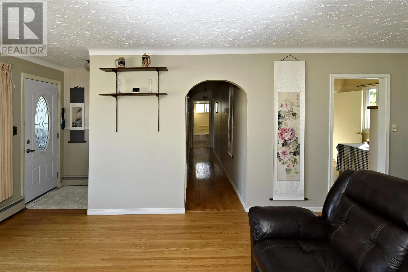 537 Placid AVE