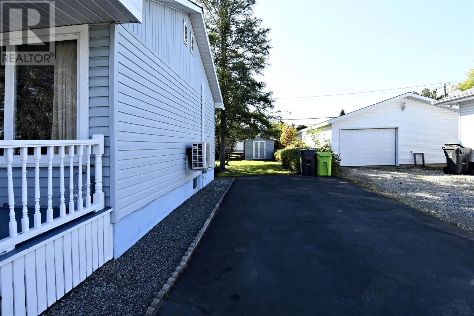 537 Placid AVE