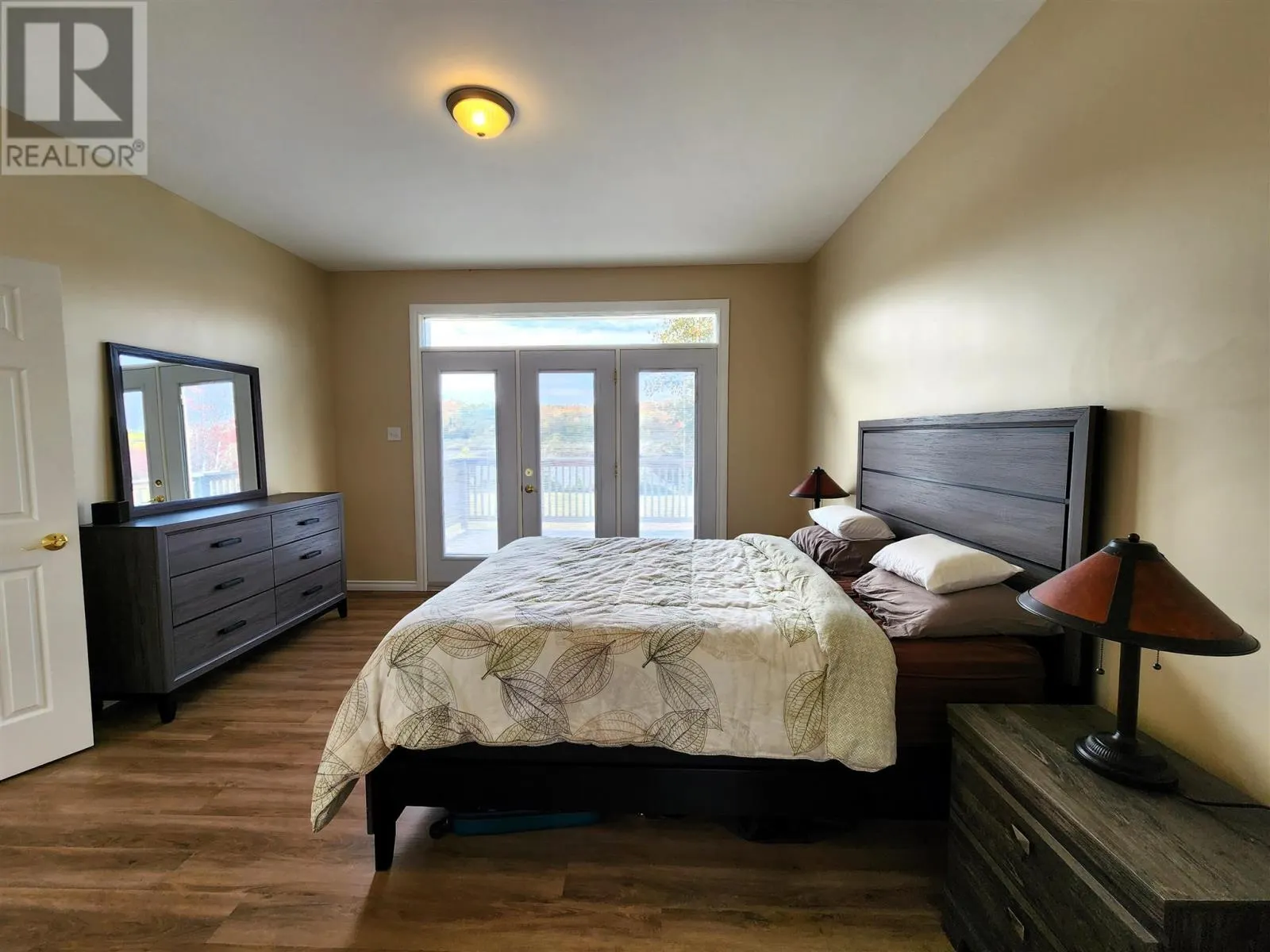 45 River DR