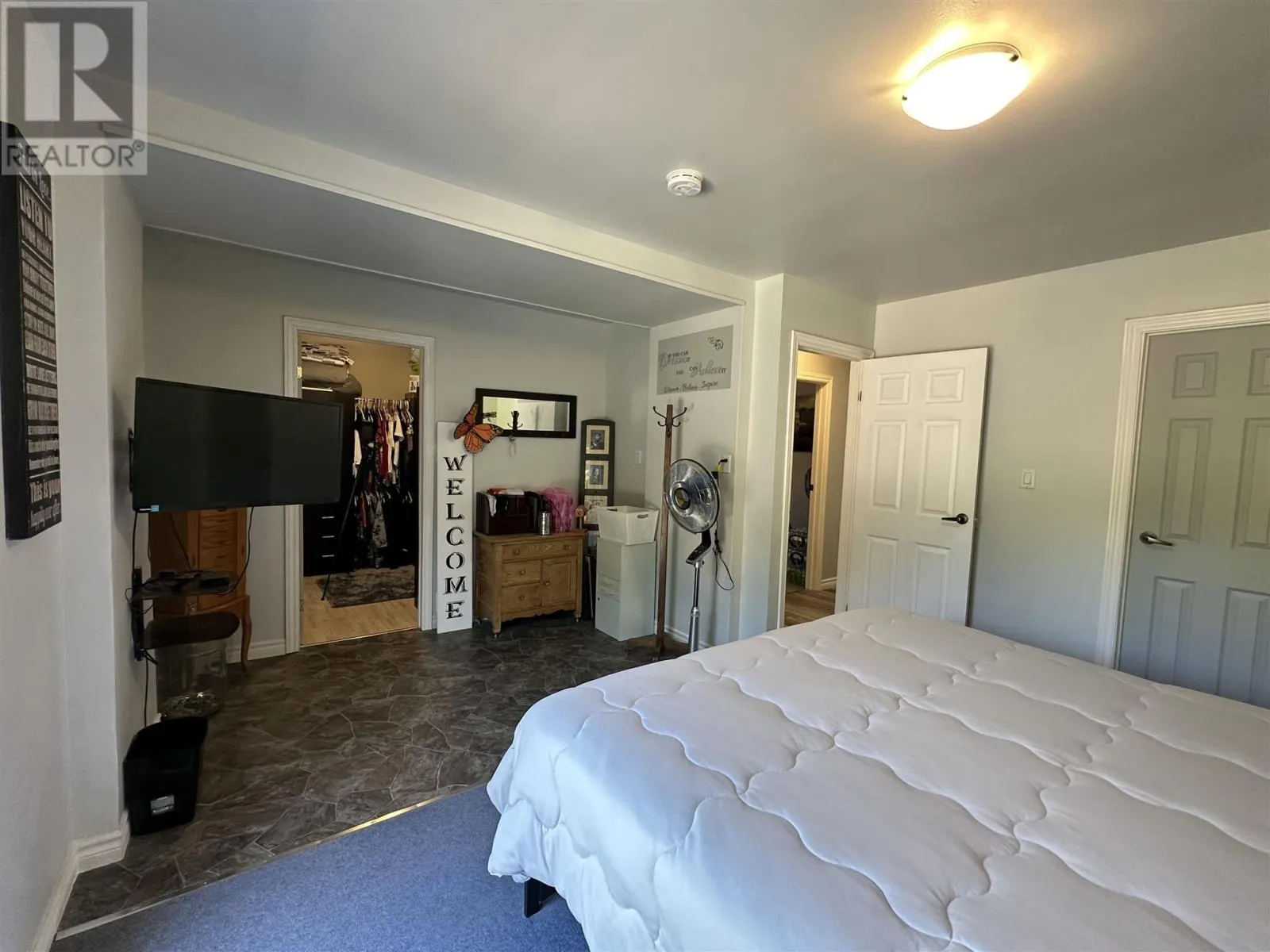 43 London CRES