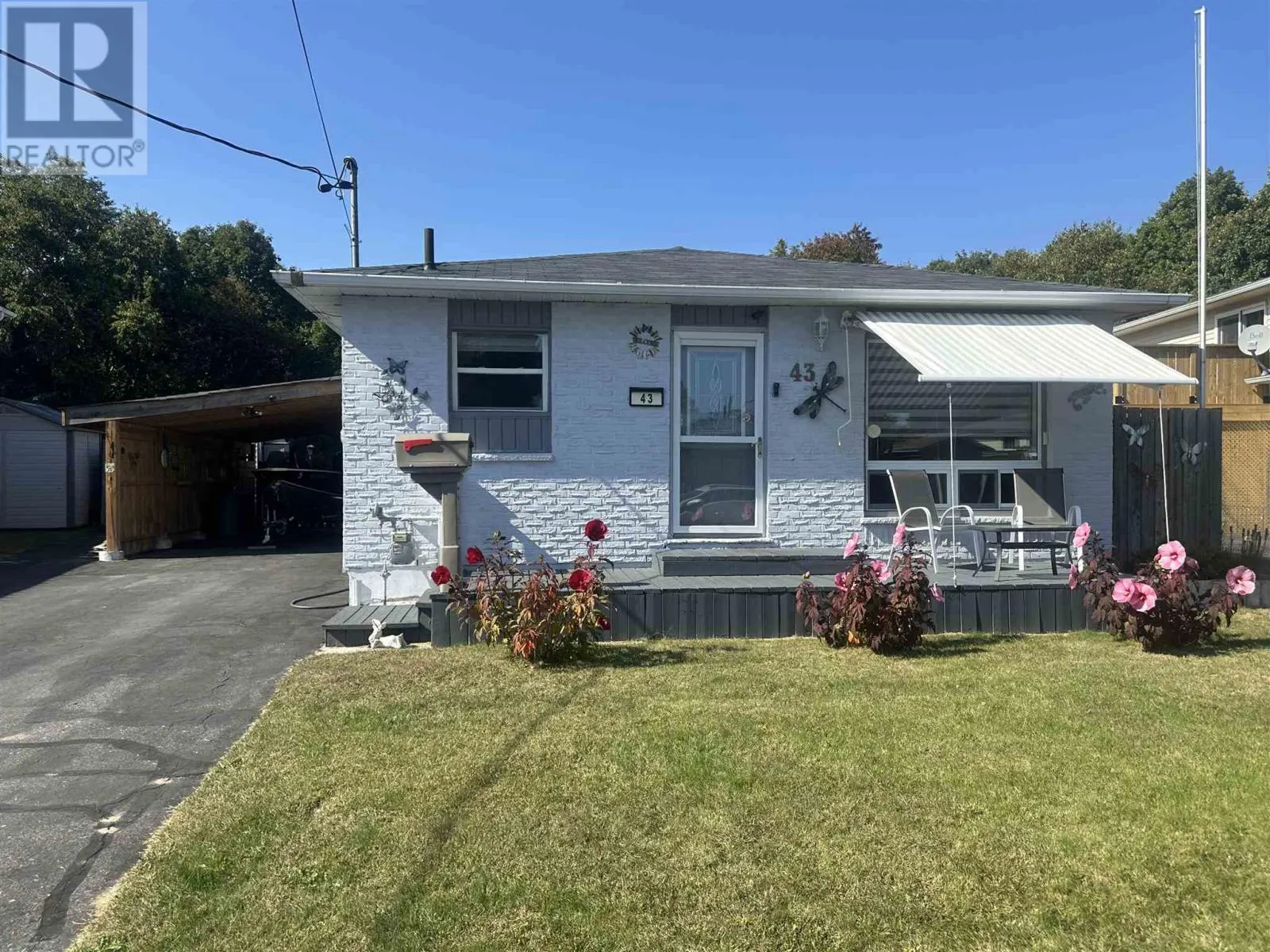 43 London CRES