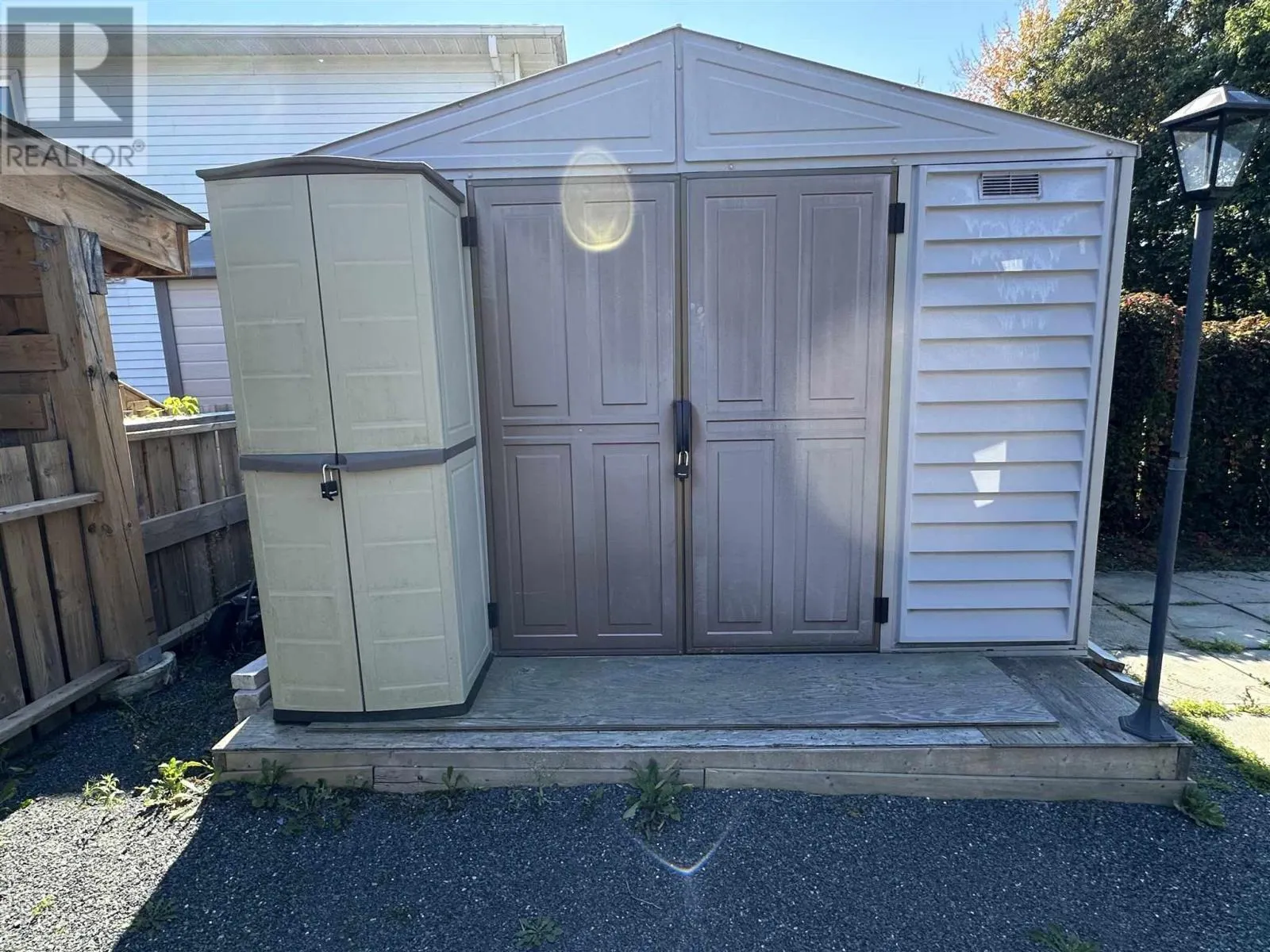43 London CRES