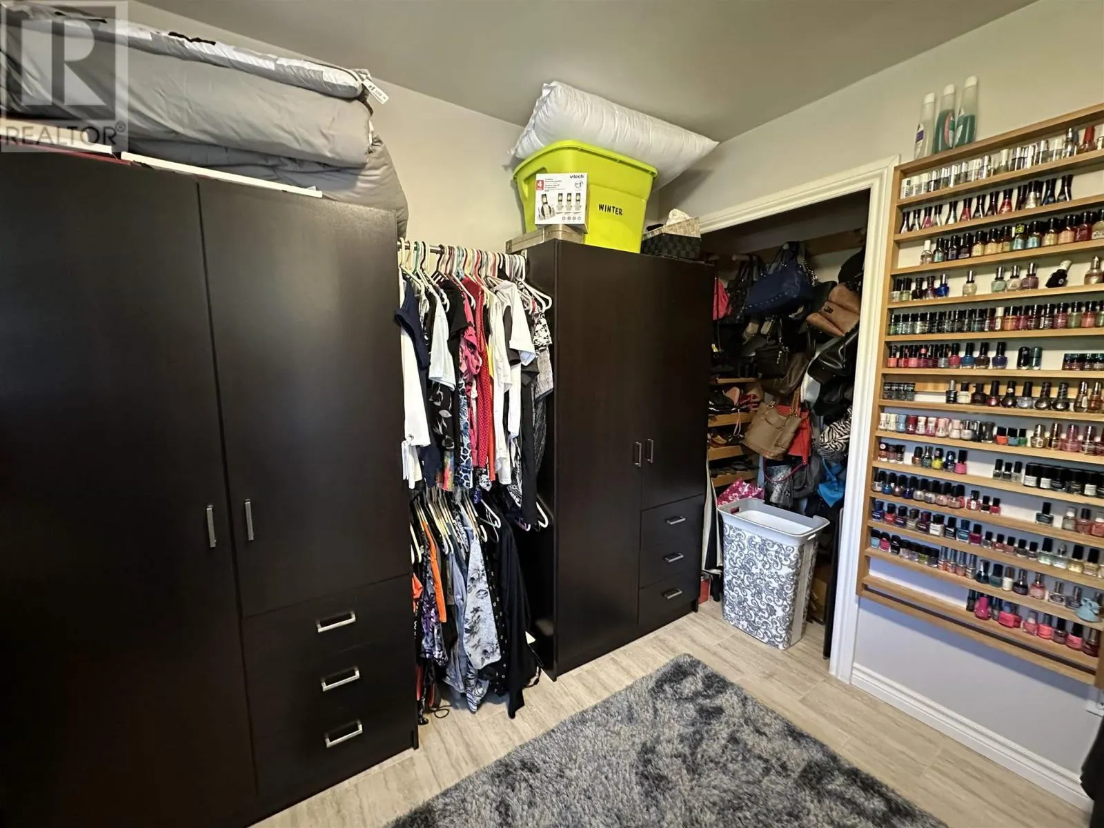 43 London CRES