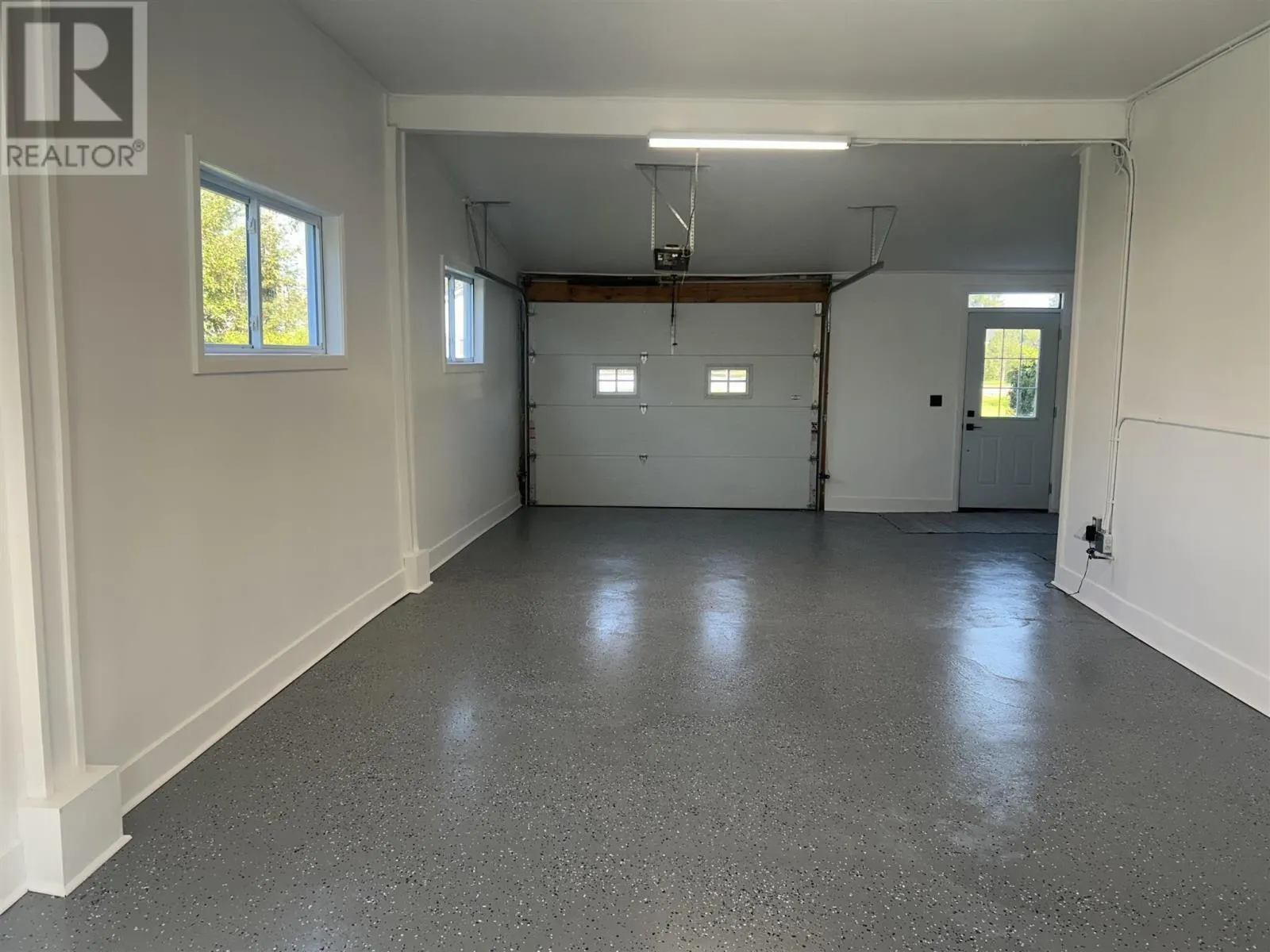 695 Korah RD