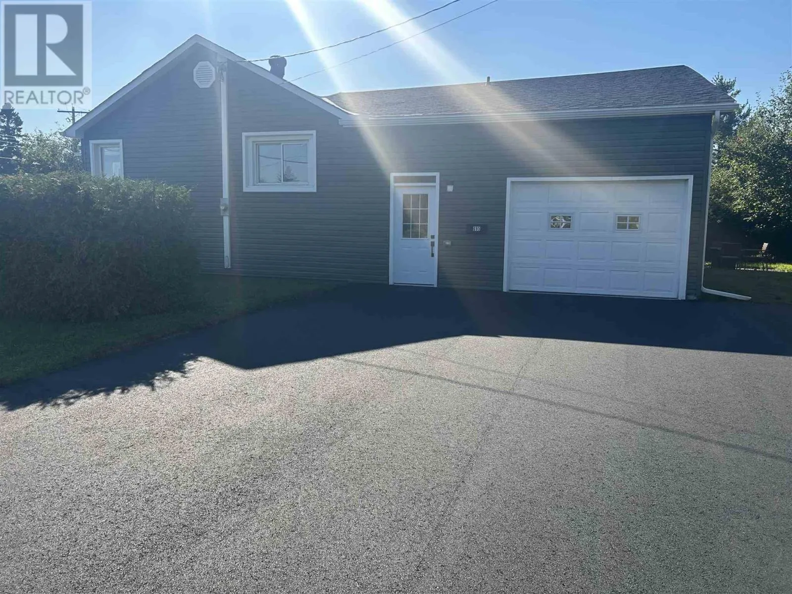 695 Korah RD