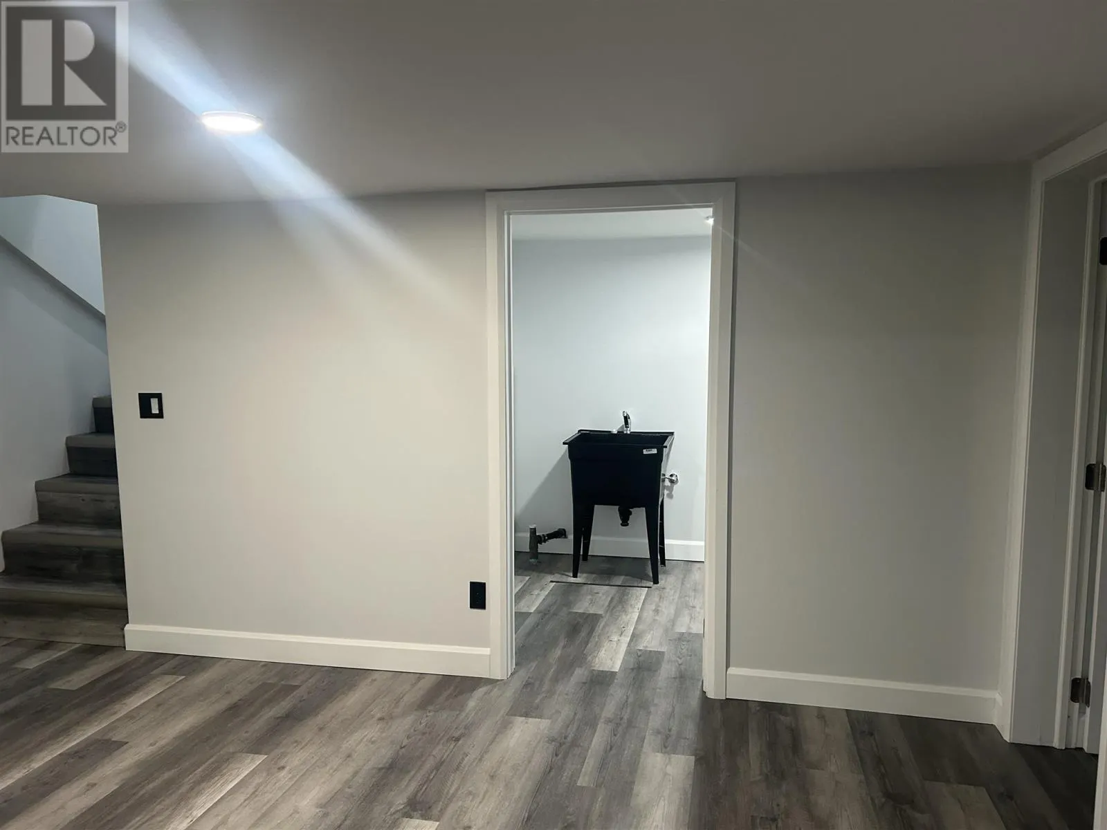695 Korah RD