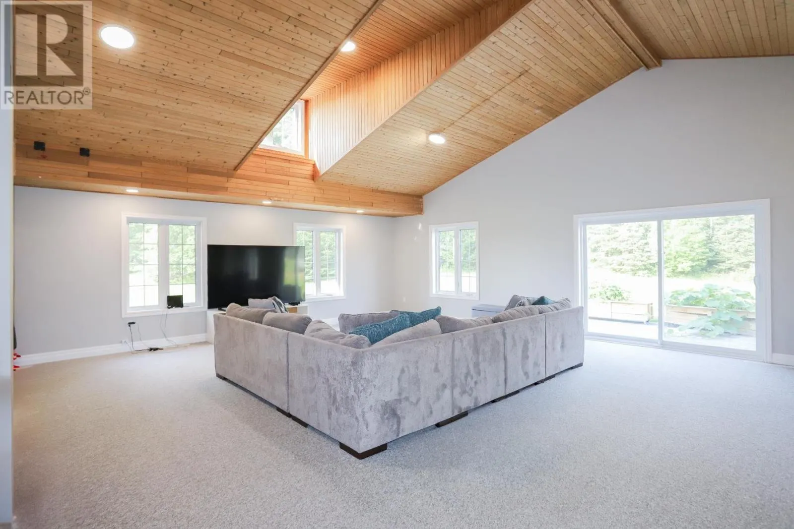 176 McCluskie RD