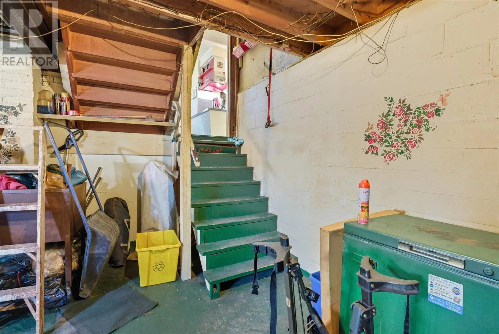 520 Wilson ST