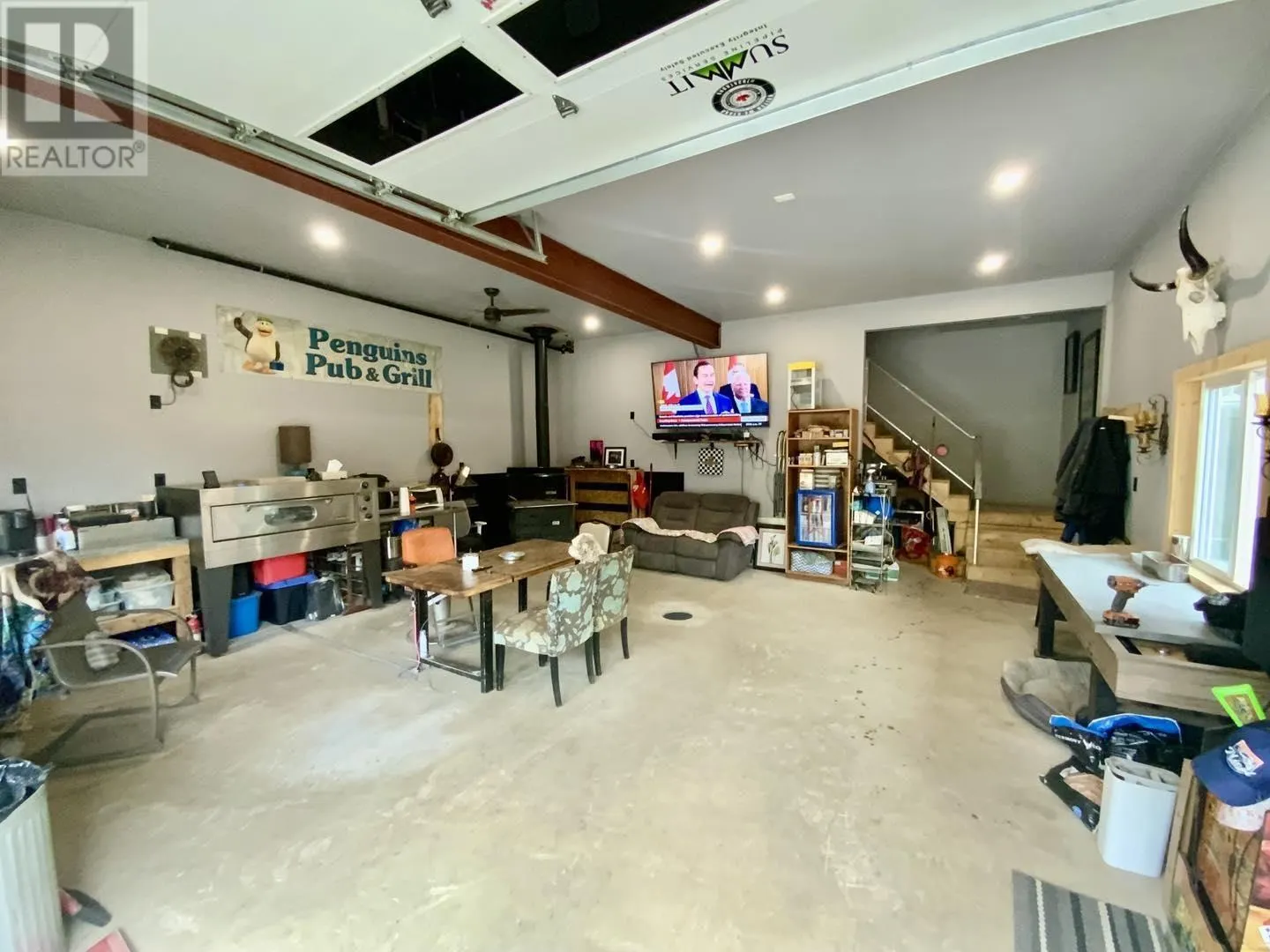 19 Northwoods DR