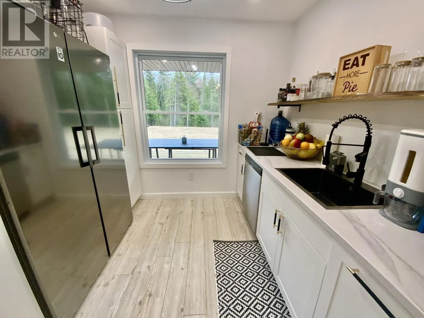 19 Northwoods DR