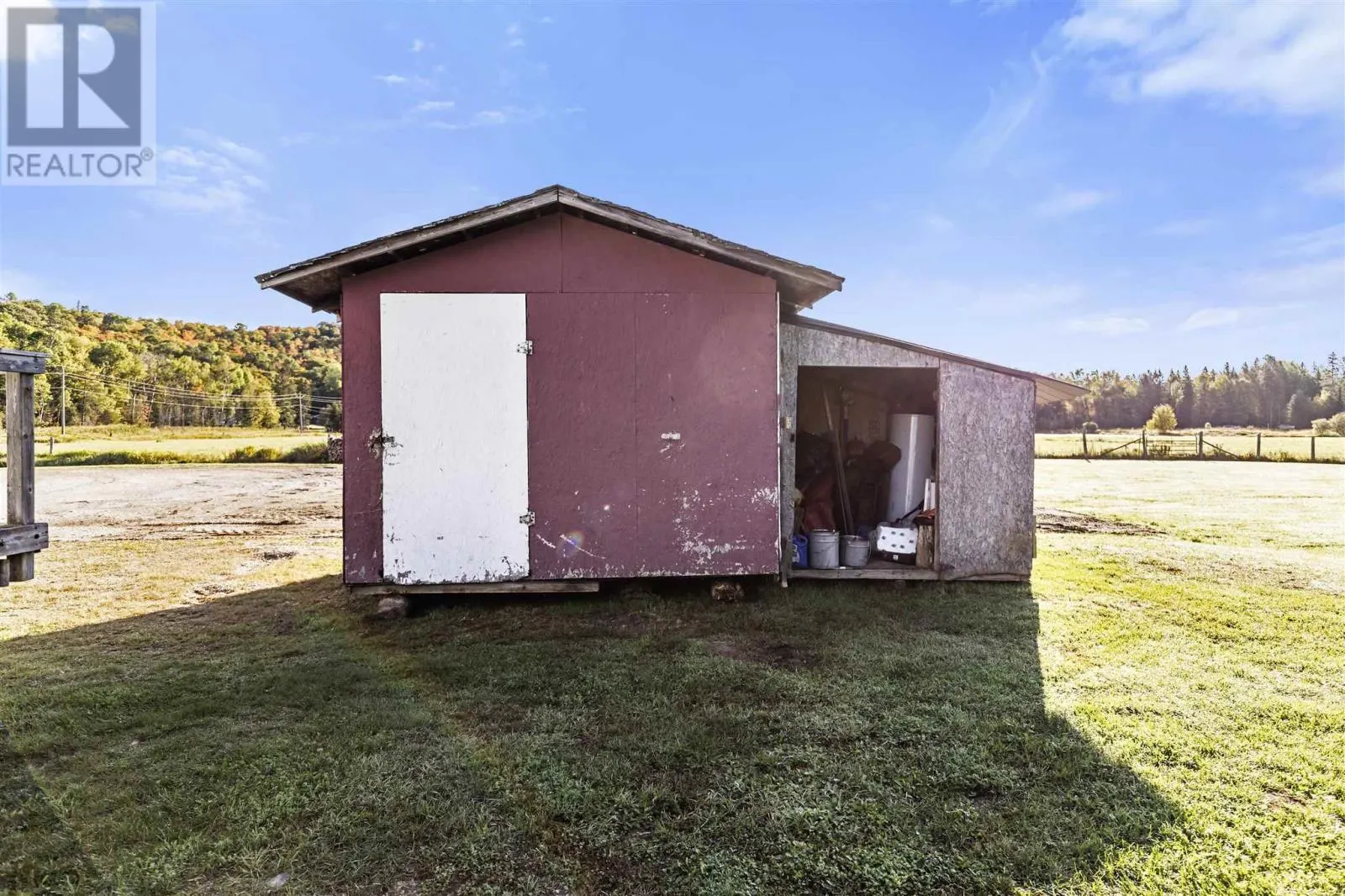 145 Highway 552
