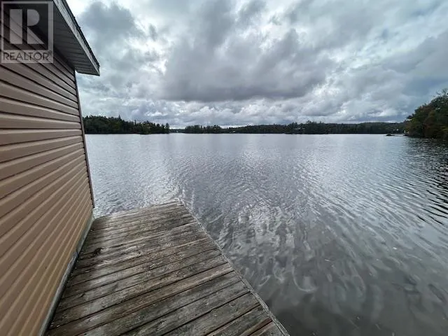 345 Island View RD