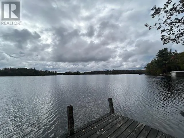 345 Island View RD