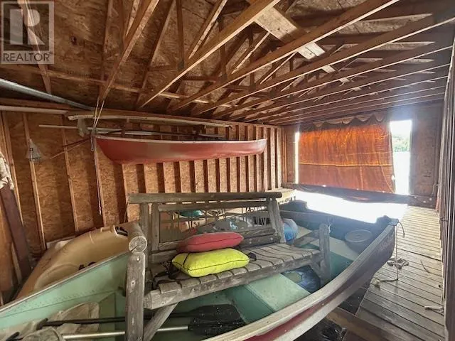 345 Island View RD