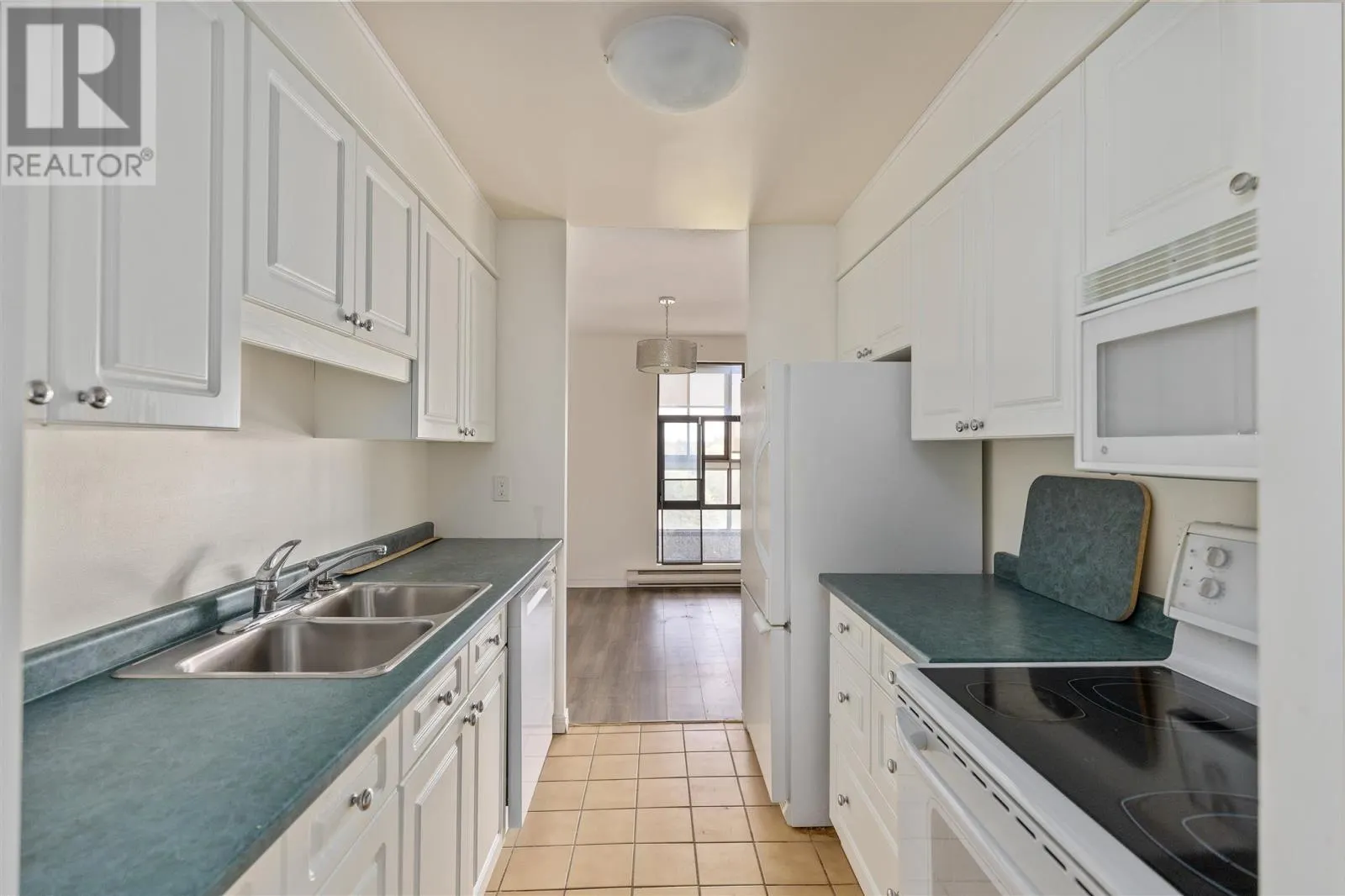 89 Pine ST # 601