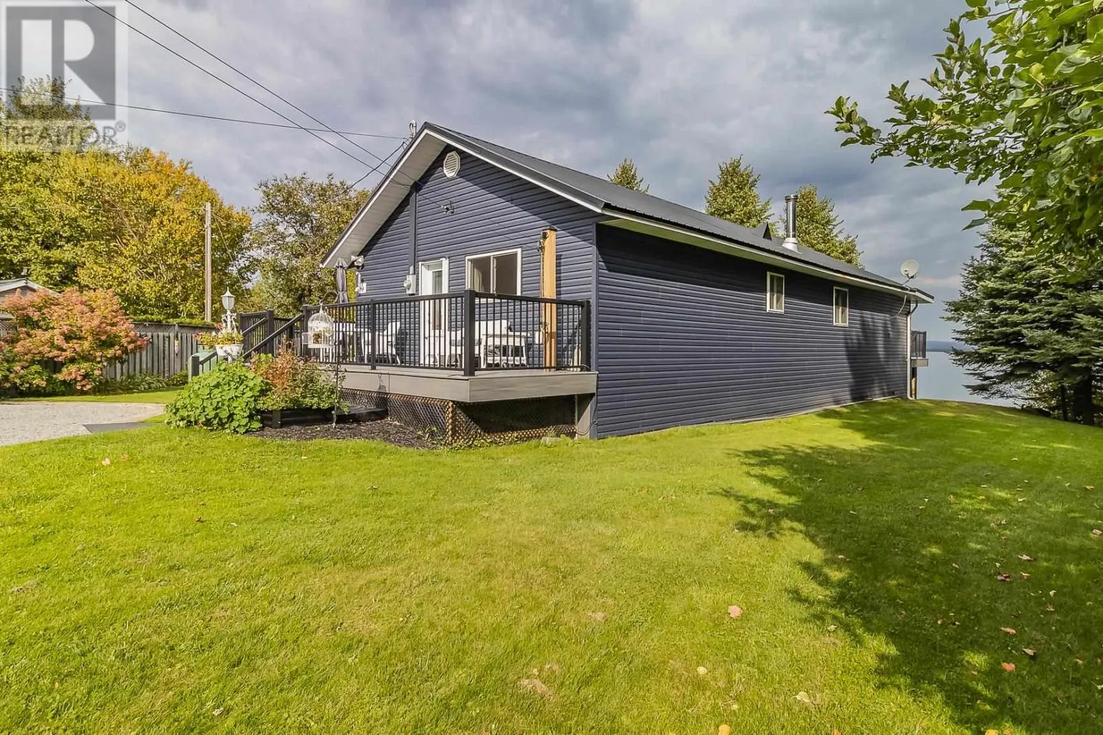 1320 Havilland Shores DR